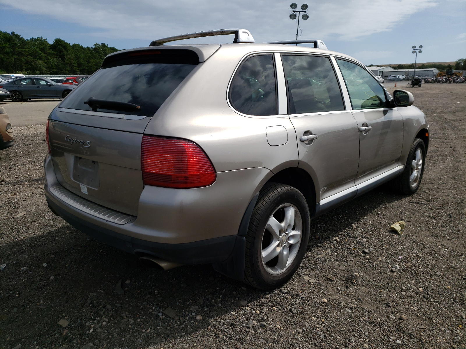 Photo 4 from auction – 2004 PORSCHE CAYENNE S with VIN WP1AB29P24LA66224