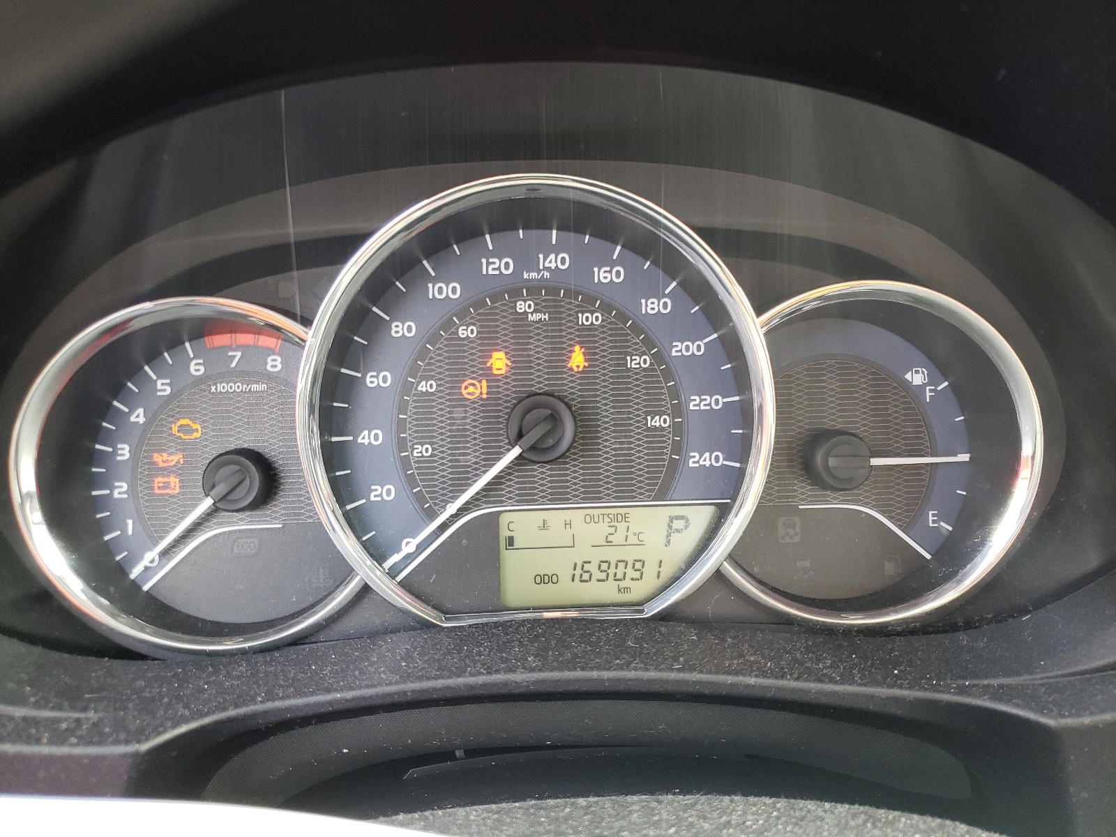 Photo 8 from auction – 2014 TOYOTA COROLLA L with VIN 2T1BURHE3EC013629