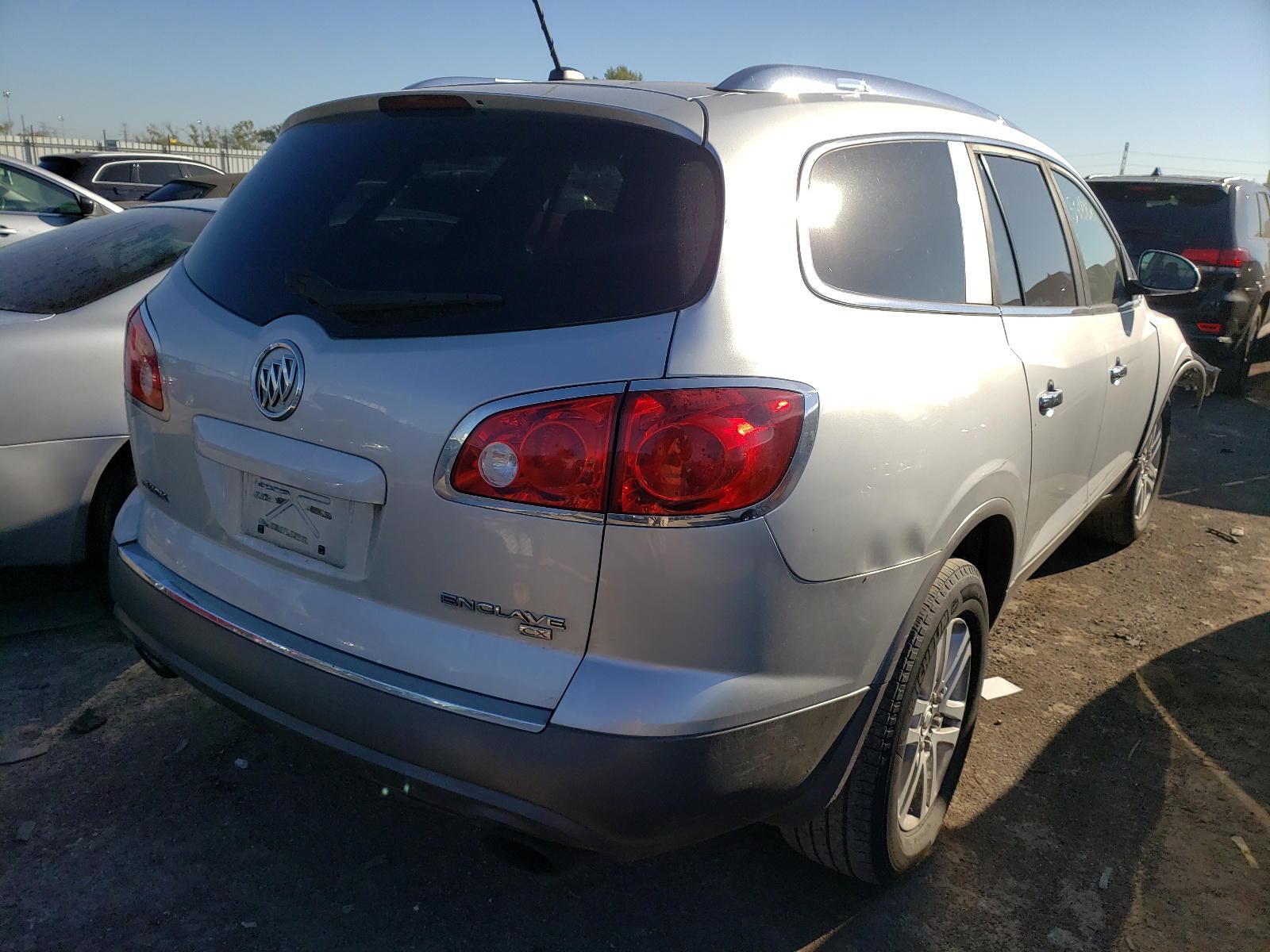 Photo 4 from auction – 2009 BUICK ENCLAVE CX with VIN 5GAER13D19J128286