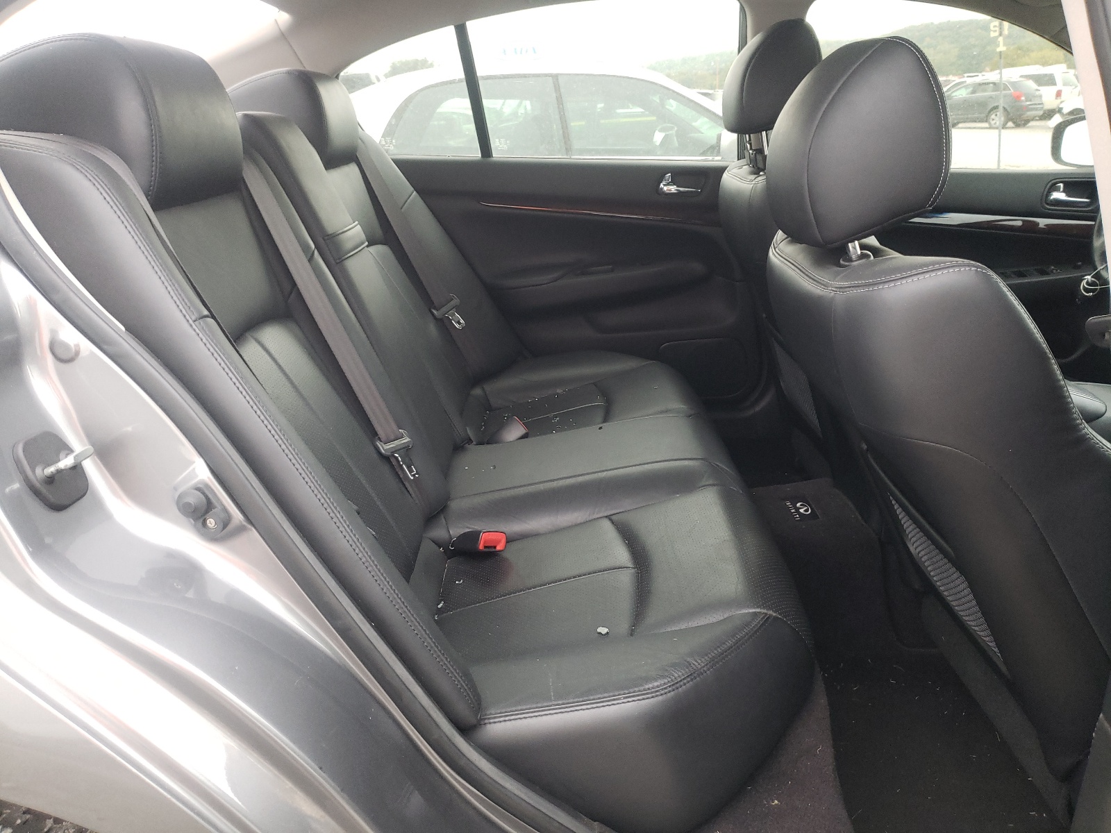 Photo 6 from auction – 2012 INFINITI G37 with VIN JN1CV6AR6CM672904