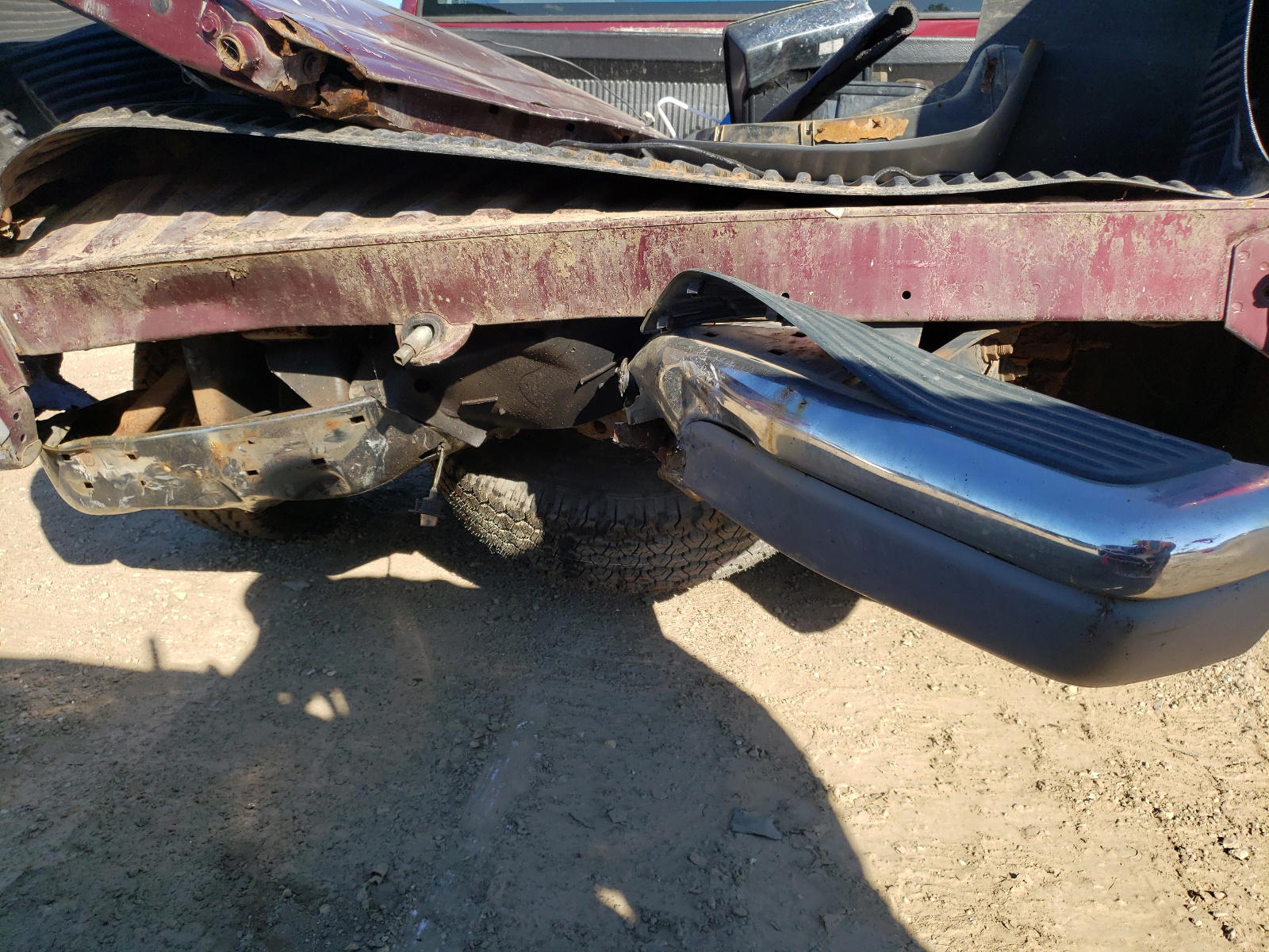 Photo 9 from auction – 2000 DODGE DAKOTA QUA with VIN 1B7GG2AN1YS608979