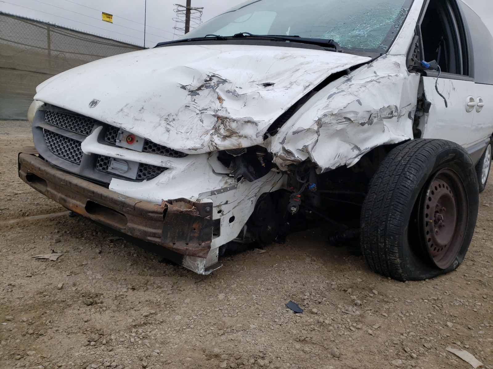 Photo 9 from auction – 1999 DODGE GRAND CARA with VIN 1B4GP54R3XB574572