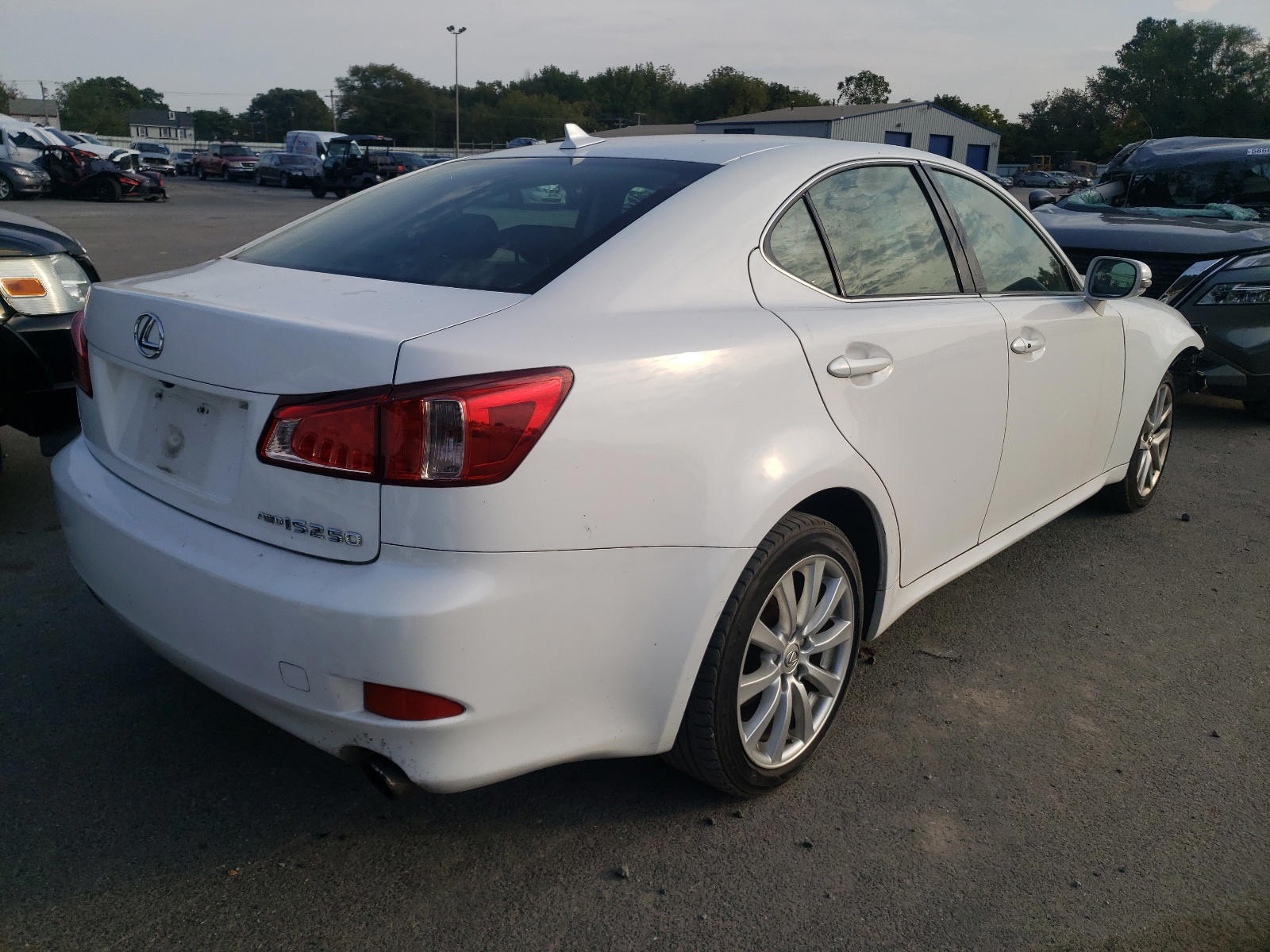 Photo 4 from auction – 2011 LEXUS IS 250 with VIN JTHCF5C21B5048486