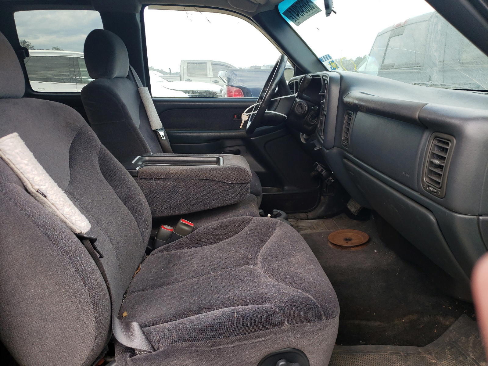Photo 5 from auction – 2001 GMC NEW SIERRA with VIN 2GTEC19T911278286