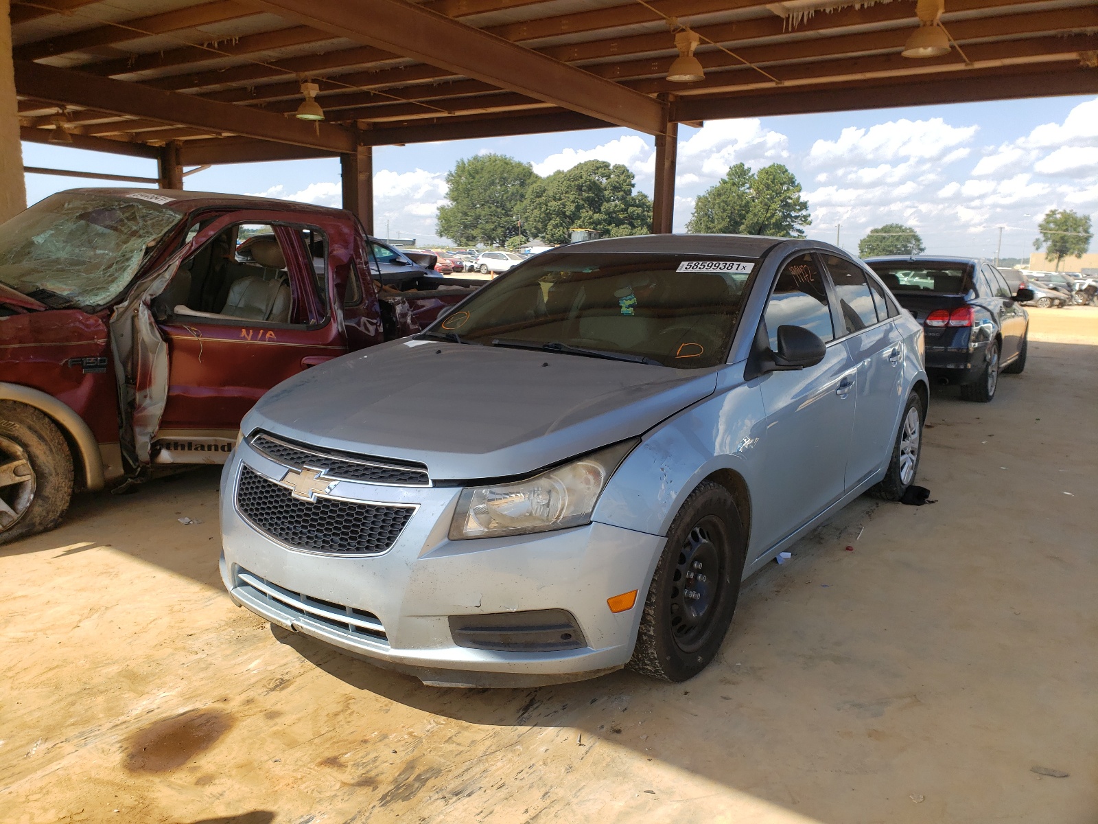 Photo 2 from auction – 2012 CHEVROLET CRUZE LS with VIN 1G1PC5SH3C7150226