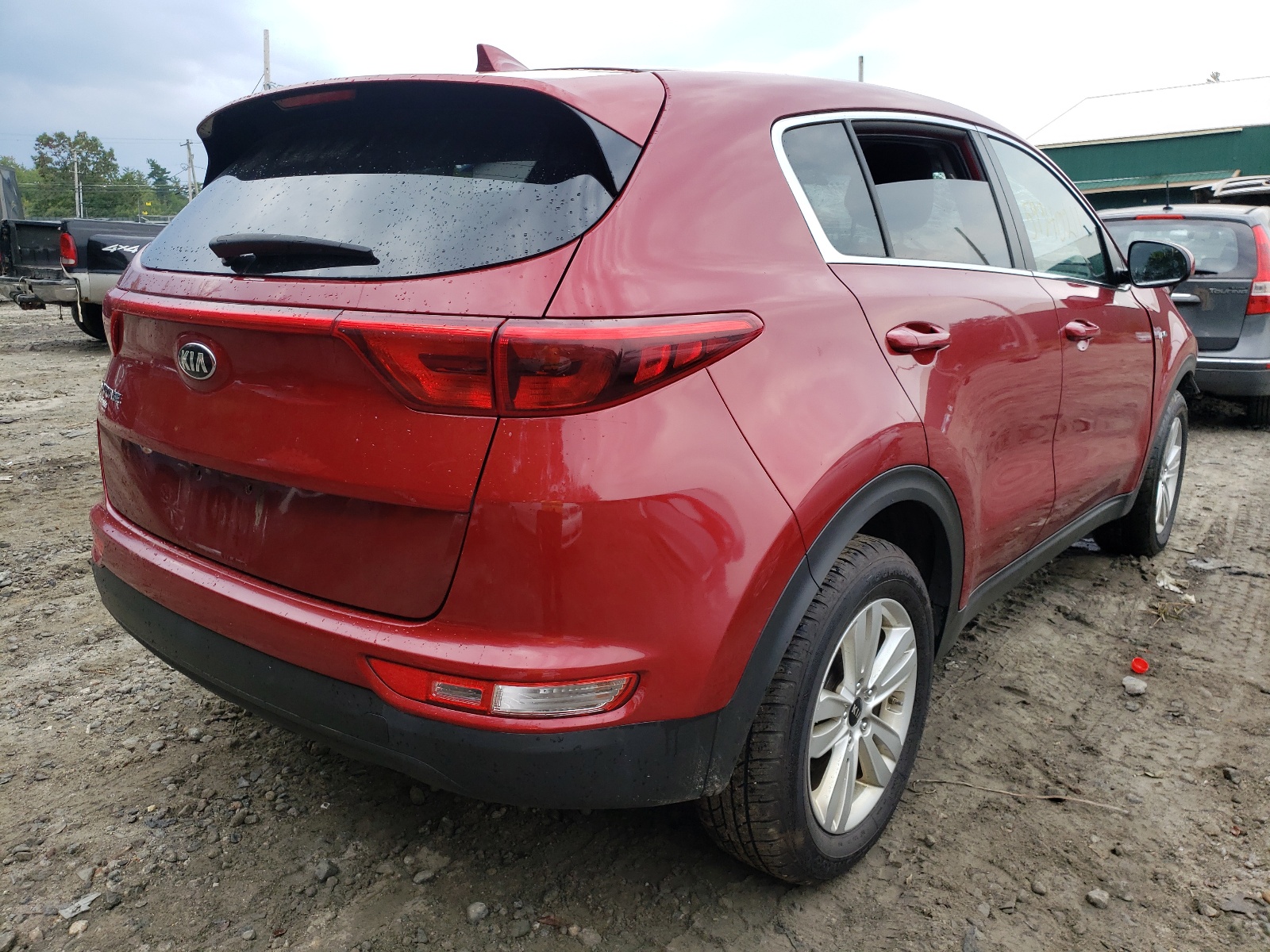 Photo 4 from auction – 2017 KIA SPORTAGE L with VIN KNDPMCAC3H7100626