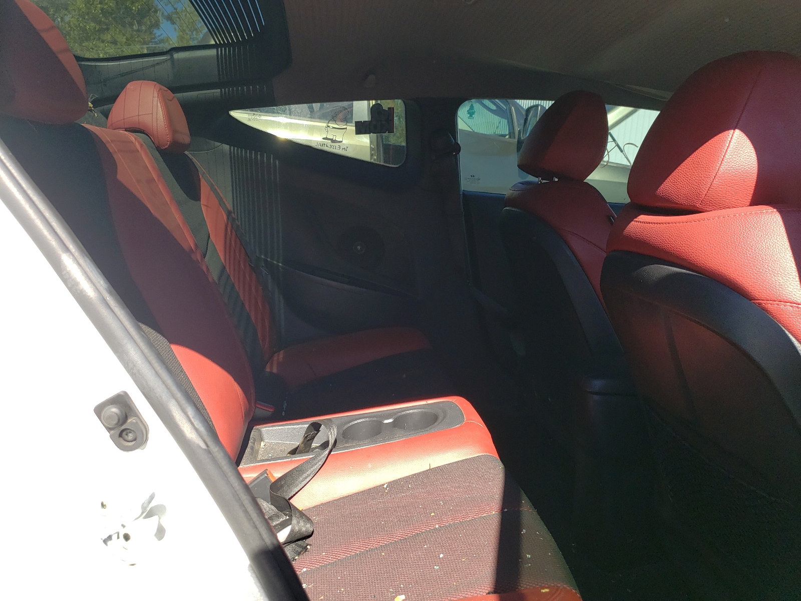 Photo 6 from auction – 2015 HYUNDAI VELOSTER T with VIN KMHTC6AE4FU231398