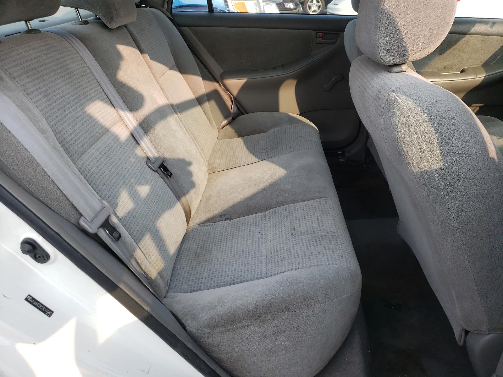 Photo 17 from auction – 2007 TOYOTA COROLLA with VIN JTDBR32E270119400