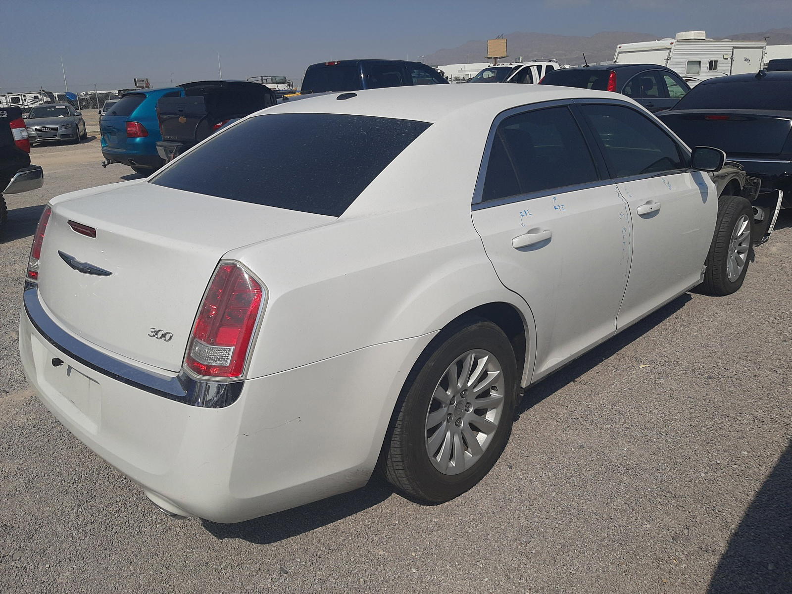 Photo 4 from auction – 2012 CHRYSLER 300 with VIN 2C3CCAAG0CH142536