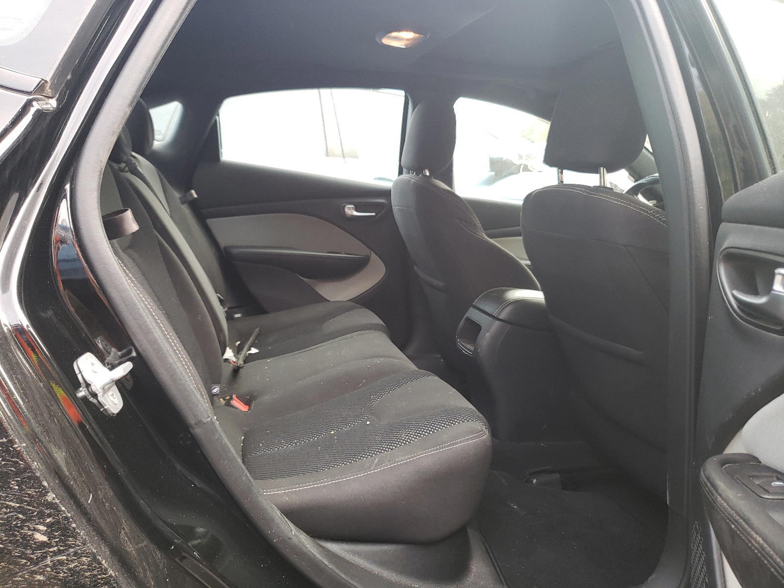 Photo 6 from auction – 2014 DODGE DART SXT with VIN 1C3CDFBB1ED914393