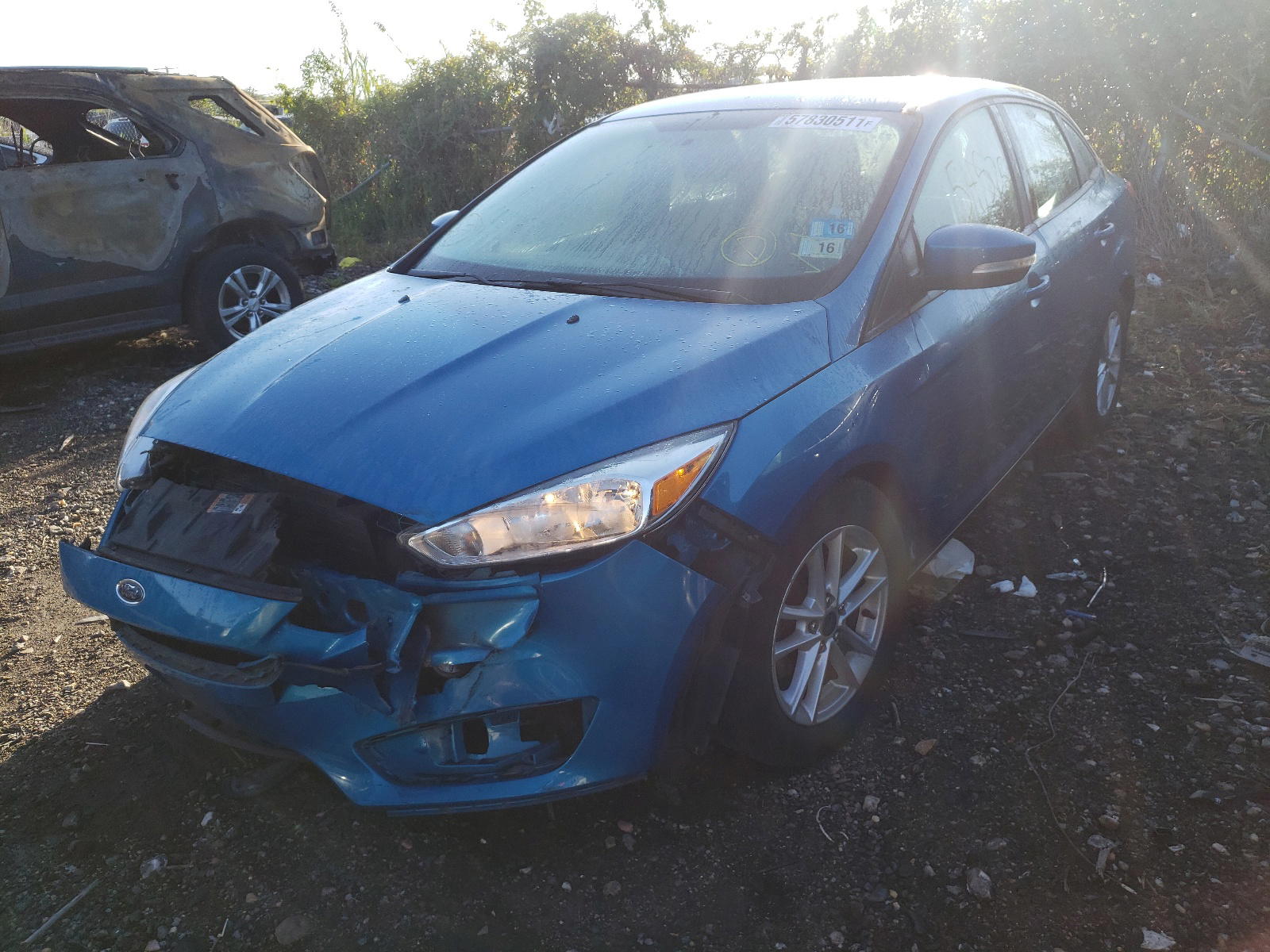 Photo 2 from auction – 2016 FORD FOCUS with VIN 1FADP3F2XGL371544