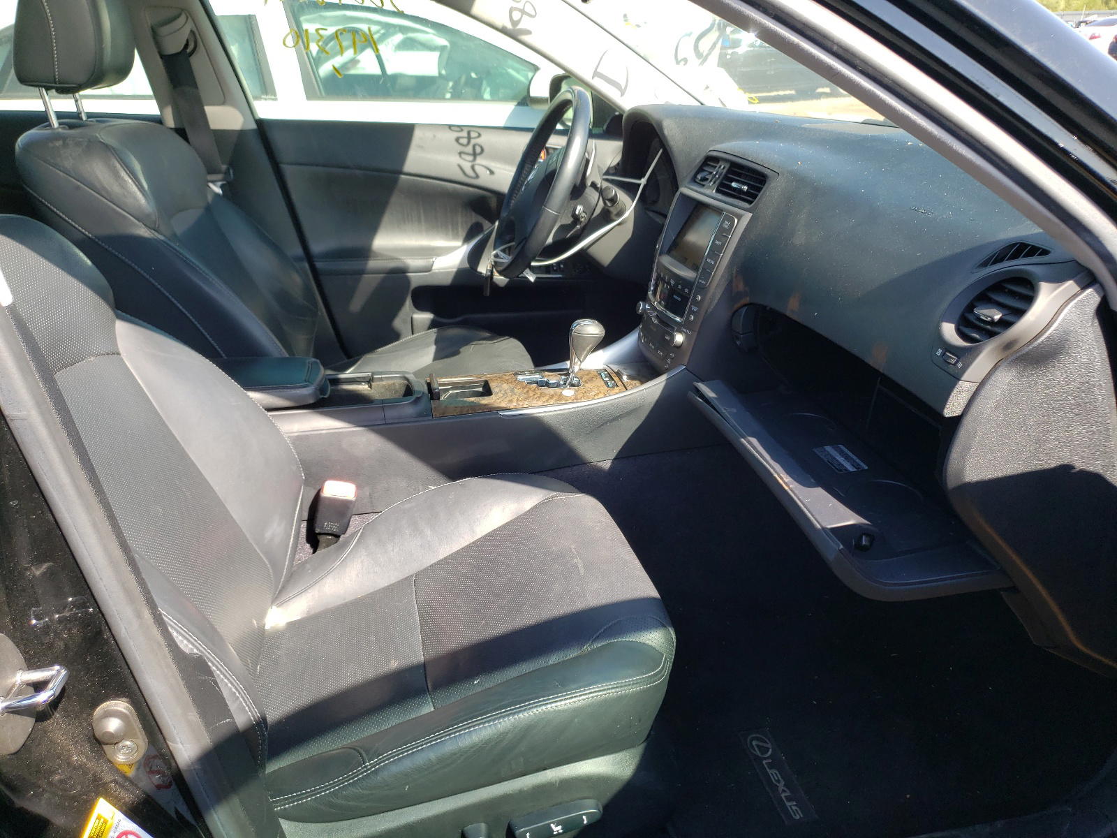 Photo 5 from auction – 2009 LEXUS IS 250 with VIN JTHCK262395035352