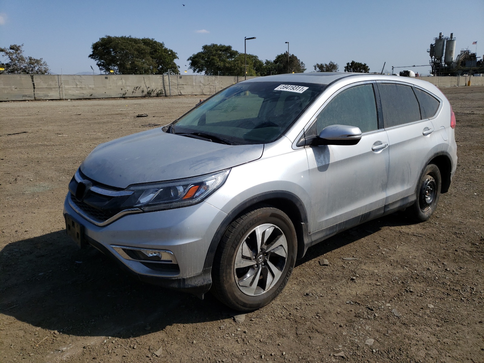 Photo 2 from auction – 2016 HONDA CR-V TOURI with VIN 5J6RM4H90GL087309