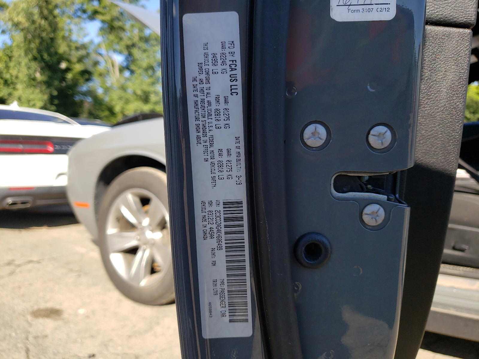 Photo 10 from auction – 2019 DODGE CHALLENGER with VIN 2C3CDZAG4KH606499