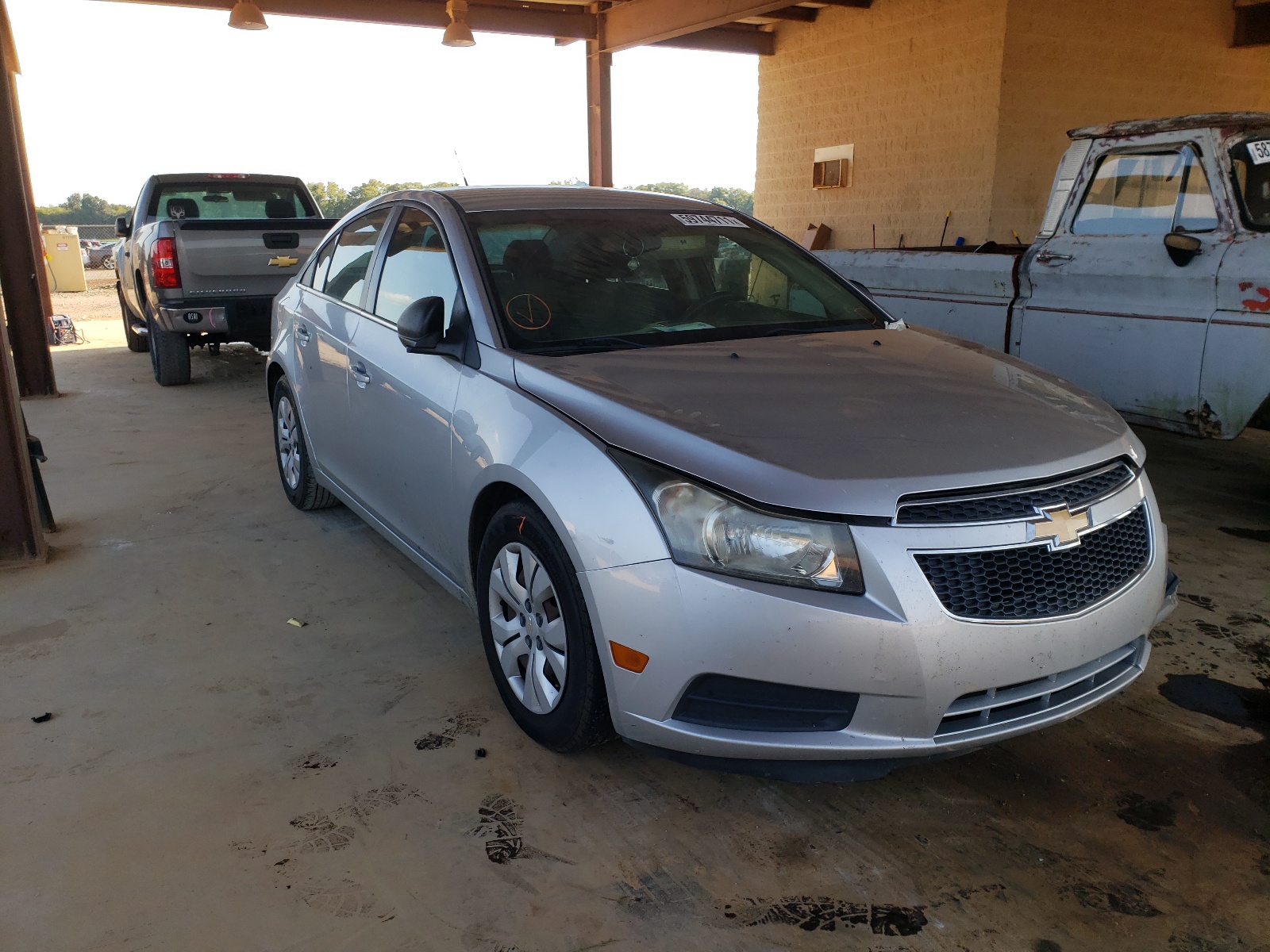 CHEVROLET CRUZE 2012 with VIN 1G1PC5SH3C7270401 - Photo from auction