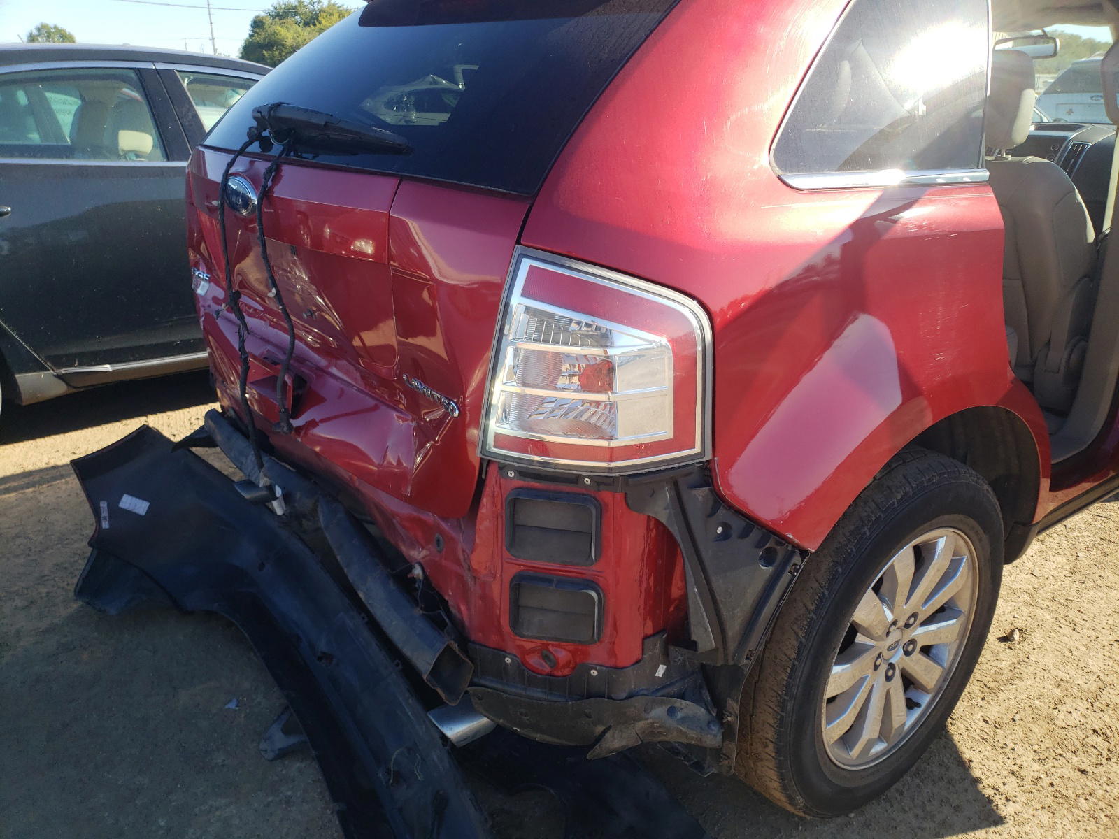 Photo 9 from auction – 2010 FORD EDGE LIMIT with VIN 2FMDK3KCXABA55555