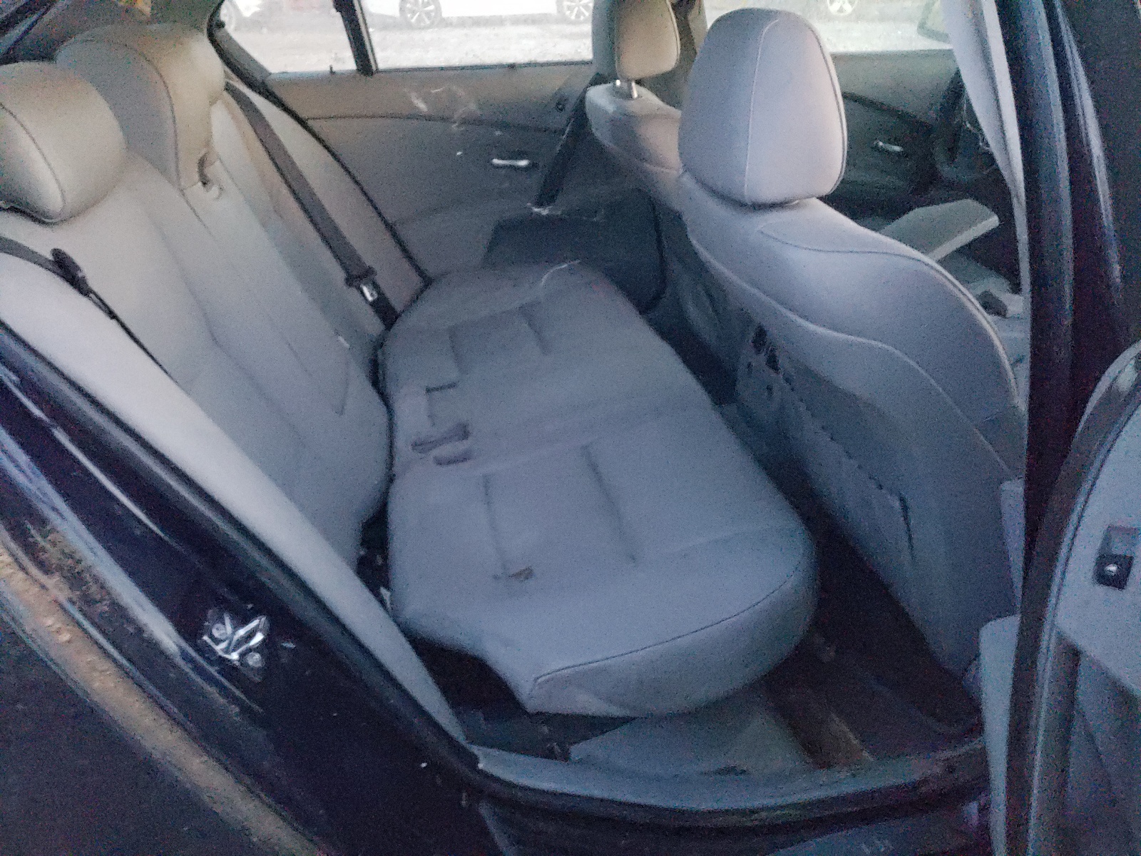 Фото 6 с аукциона – 2004 BMW 545 I с VIN WBANB33504B111096