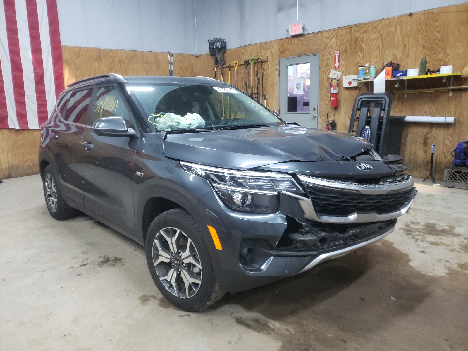 Photo 1 from auction – 2021 KIA SELTOS EX with VIN KNDERCAA9M7118629