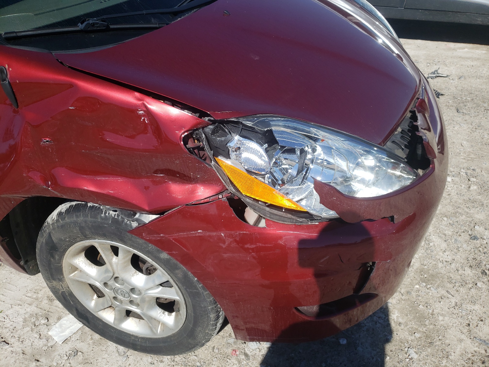 Photo 9 from auction – 2006 TOYOTA SIENNA CE with VIN 5TDZA23C26S555205