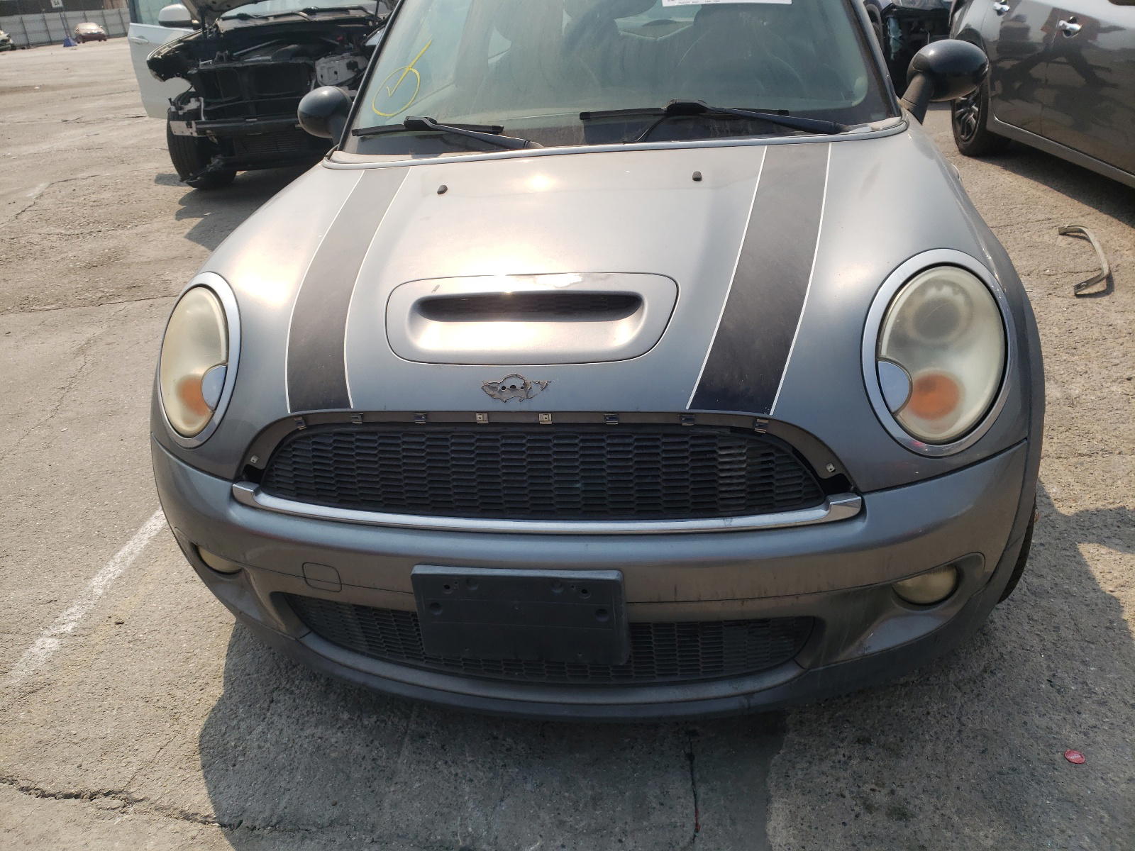 Photo 9 from auction – 2008 MINI COOPER S with VIN WMWMF73548TT92889