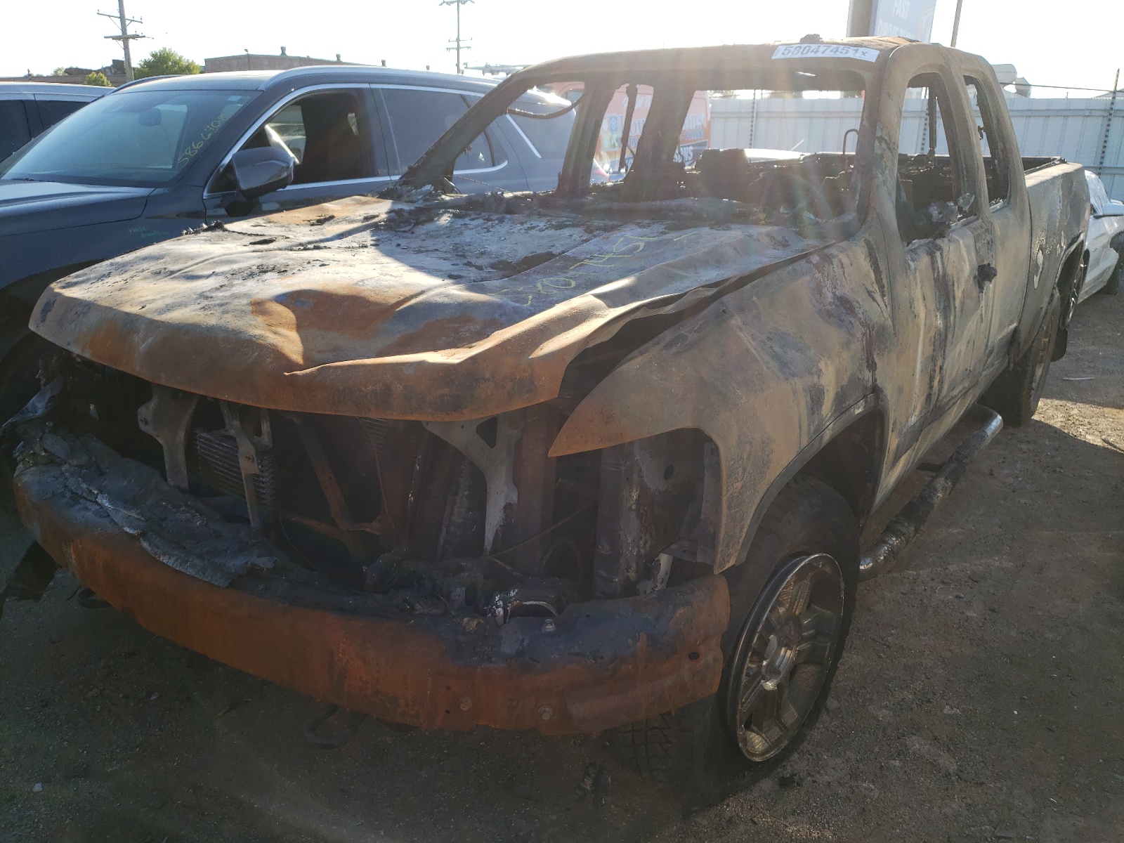 Photo 2 from auction – 2008 CHEVROLET SILVERADO with VIN 1GCEK19J68Z229954