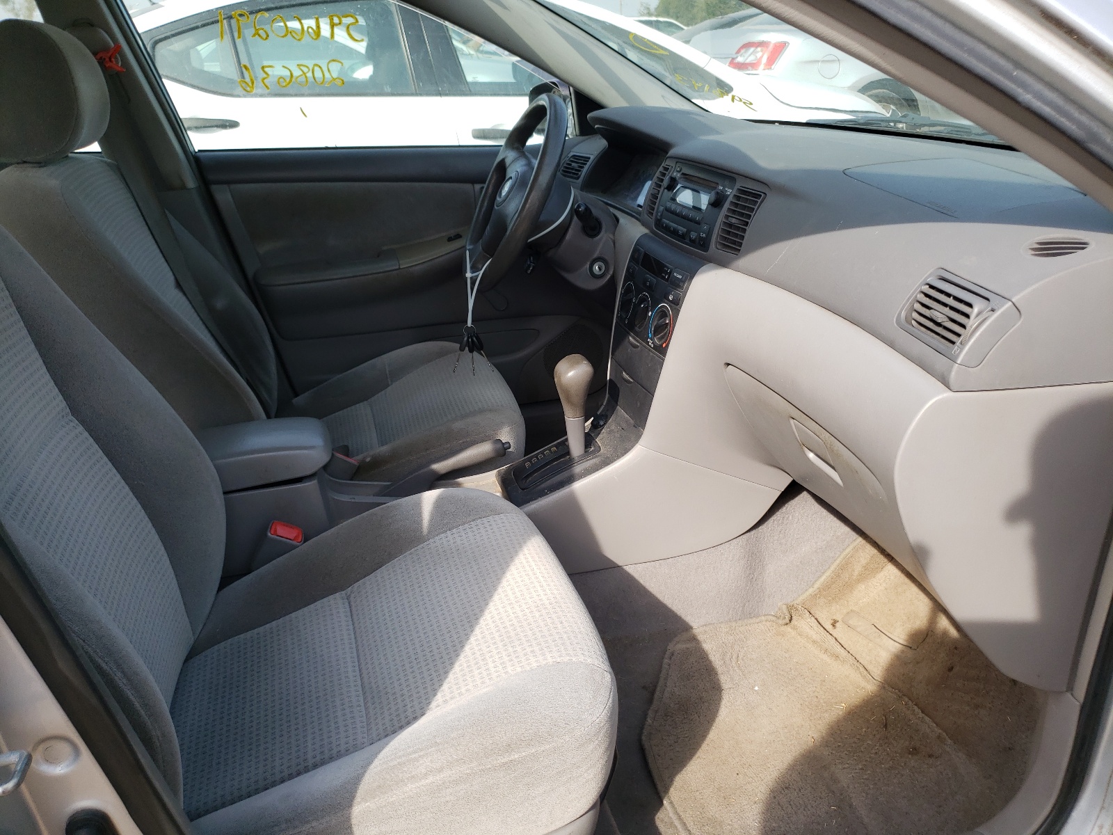 Photo 5 from auction – 2006 TOYOTA COROLLA CE with VIN 1NXBR32E96Z598143