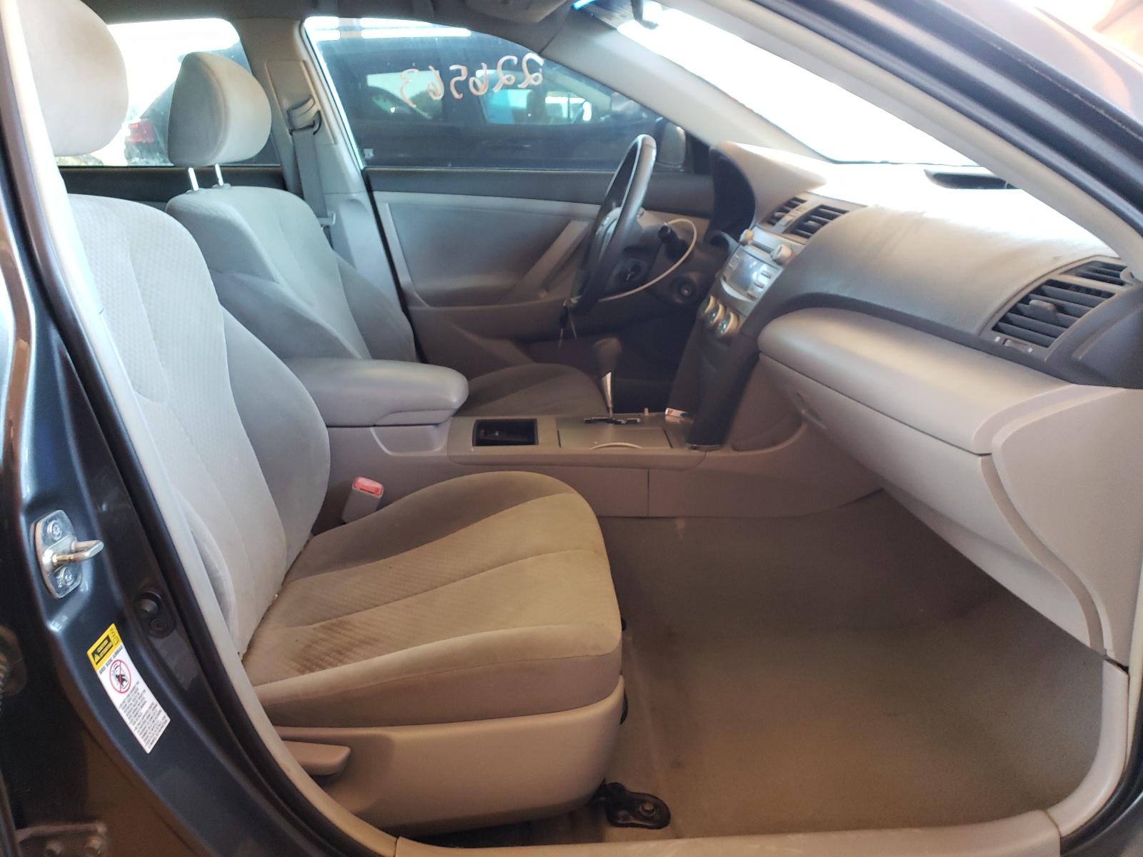 Photo 5 from auction – 2007 TOYOTA CAMRY CE with VIN 4T1BE46K47U515026