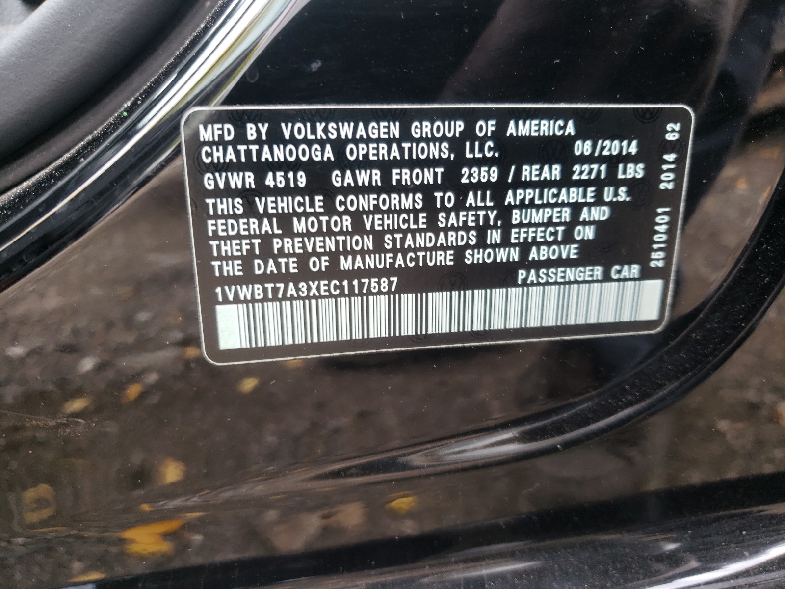 Photo 10 from auction – 2014 VOLKSWAGEN PASSAT SE with VIN 1VWBT7A3XEC117587