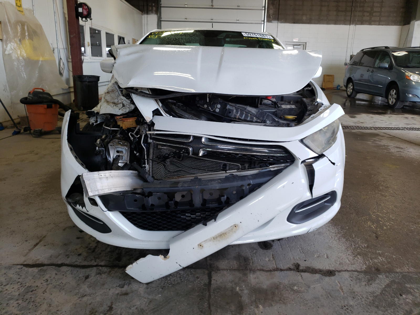 Photo 9 from auction – 2015 DODGE DART SXT with VIN 1C3CDFBB1FD104912