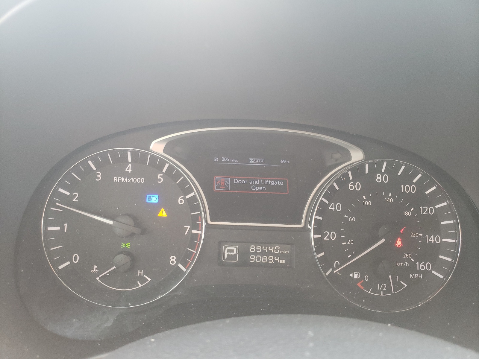 Photo 8 from auction – 2014 NISSAN PATHFINDER with VIN 5N1AR2MM0EC713887