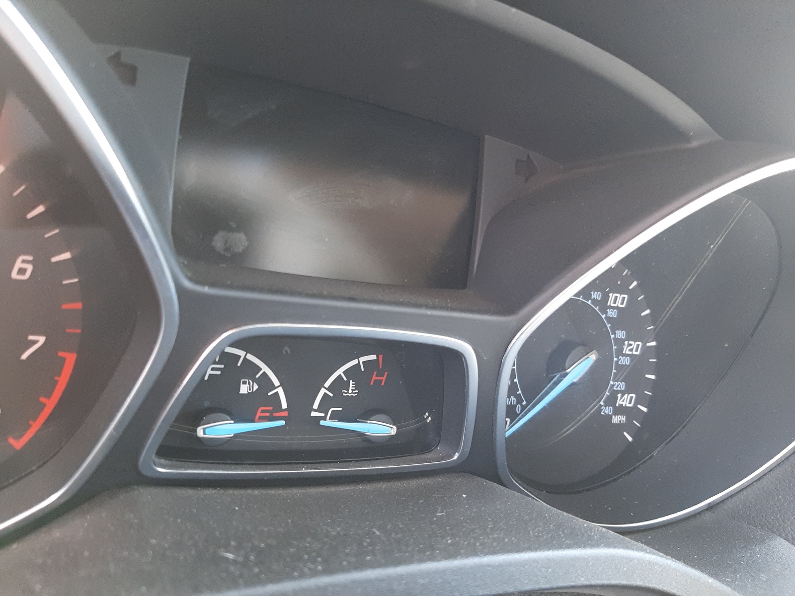 Zdjęcie 8 z aukcji – 2013 FORD ESCAPE SE z VIN 1FMCU0GX0DUC45007