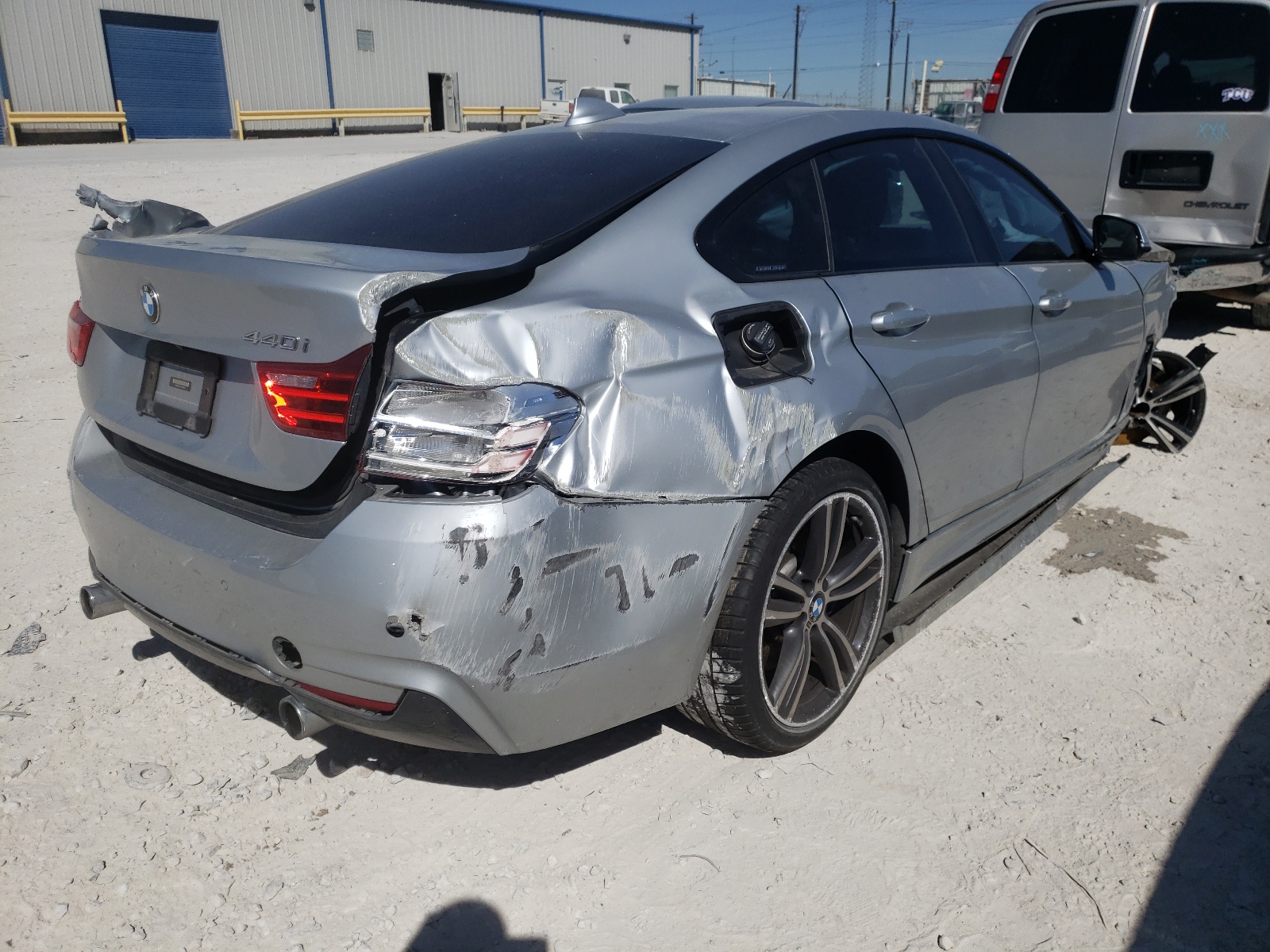 Photo 4 from auction – 2017 BMW 440I GRAN with VIN WBA4E3C51HG186966