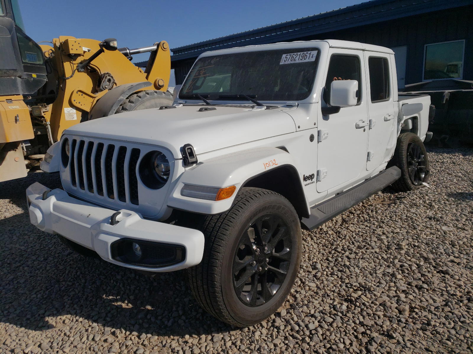 Photo 2 from auction – 2021 JEEP GLADIATOR with VIN 1C6JJTFM9ML559572
