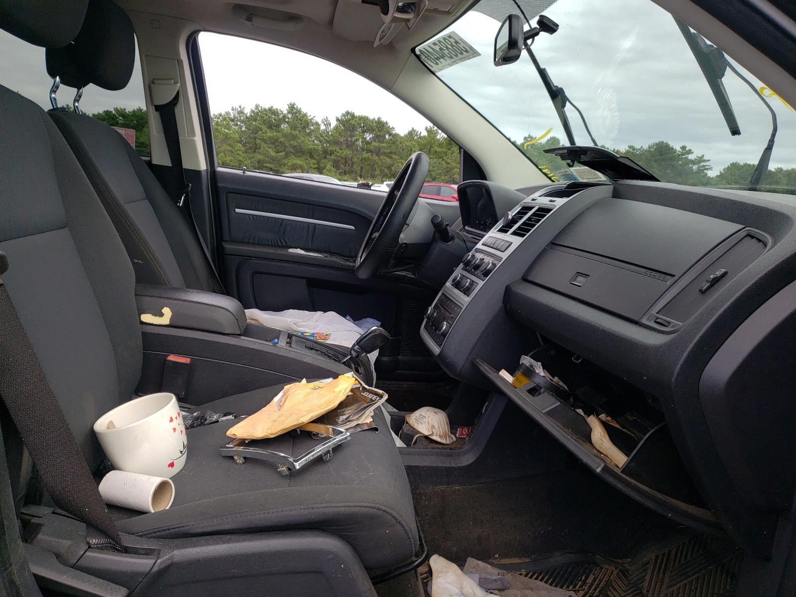 Photo 5 from auction – 2010 DODGE 150 CUS CC with VIN 3D4PG5FV7AT175993