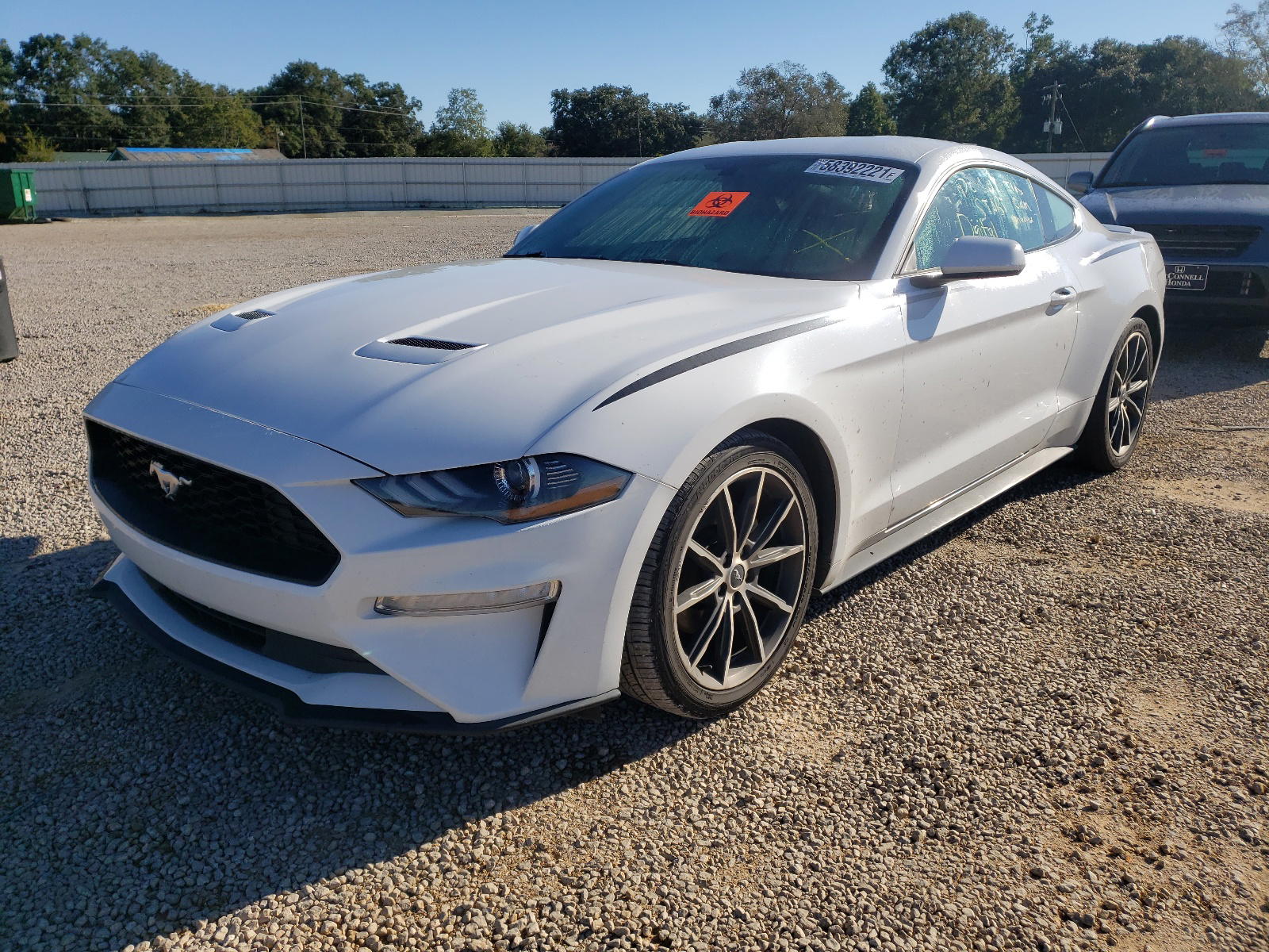 Photo 2 from auction – 2018 FORD MUSTANG with VIN 1FA6P8TH7J5161977