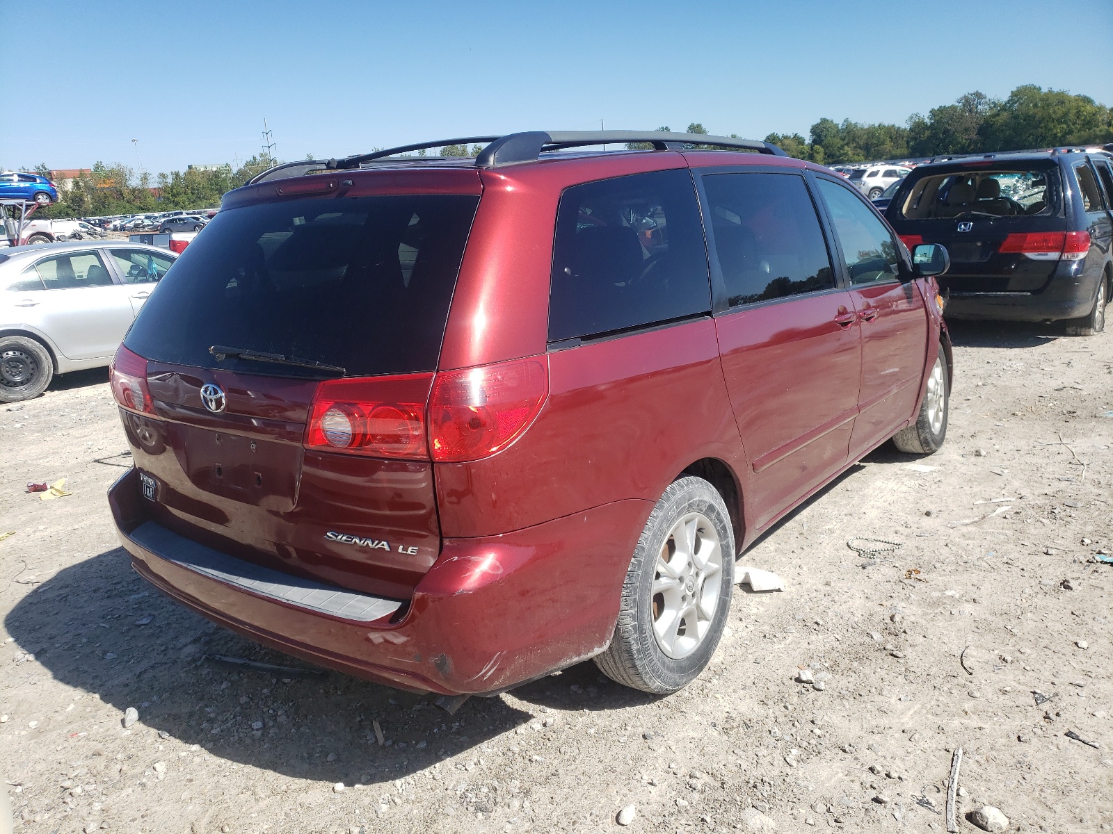 Photo 4 from auction – 2006 TOYOTA SIENNA CE with VIN 5TDZA23C26S555205