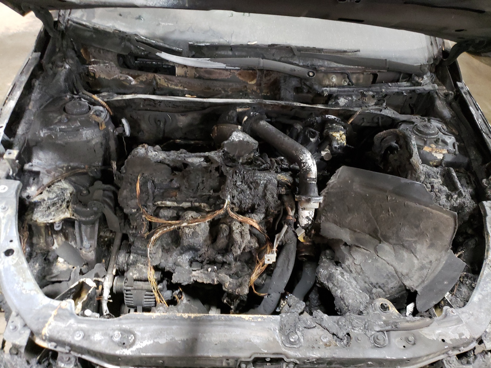 Photo 7 from auction – 2013 HYUNDAI SONATA SE with VIN 5NPEC4AB9DH765530