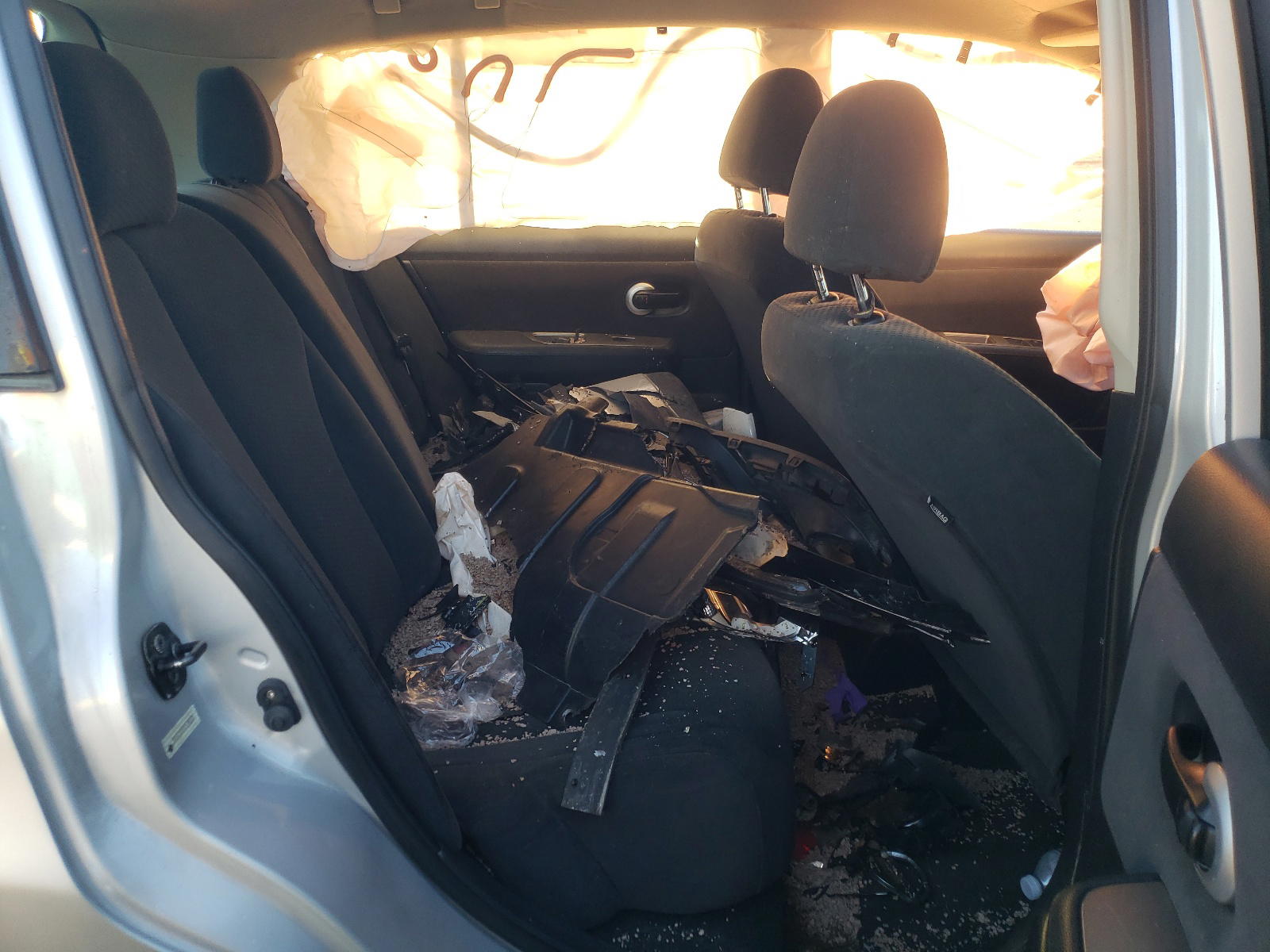 Photo 6 from auction – 2012 NISSAN VERSA S with VIN 3N1BC1CP3CK266224