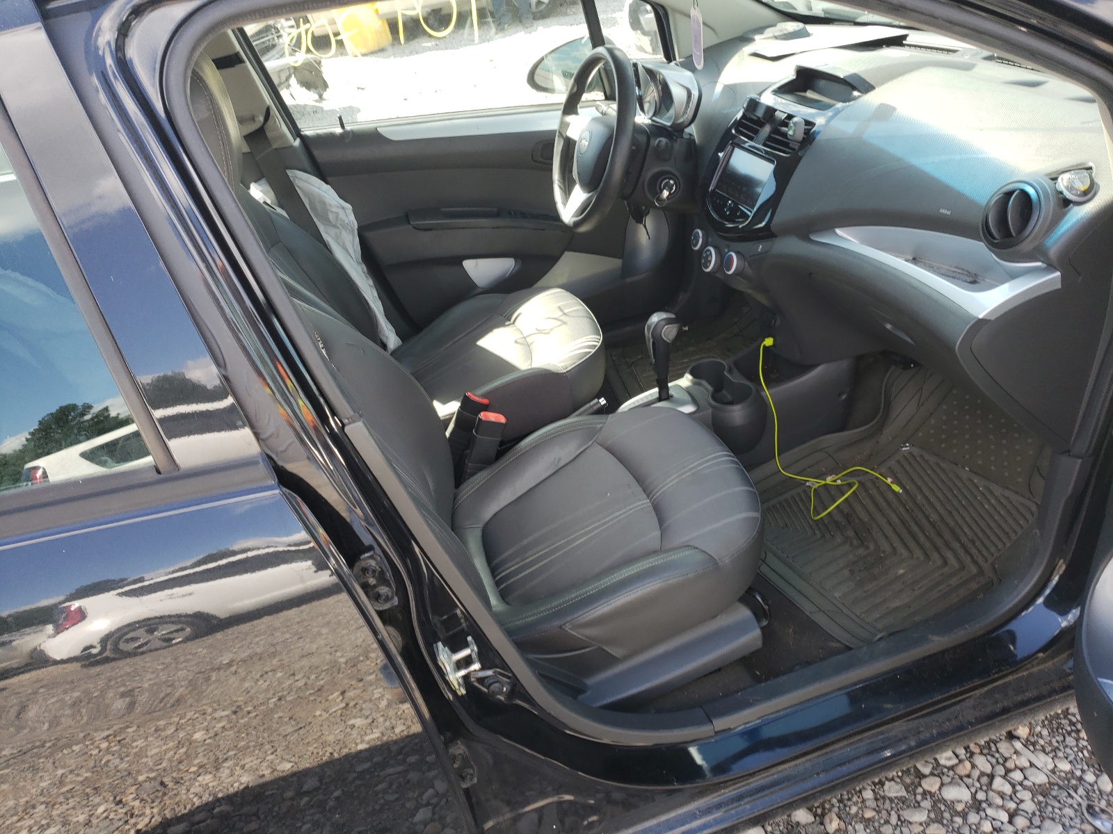 Photo 5 from auction – 2013 CHEVROLET SPARK 1LT with VIN KL8CD6S92DC555156