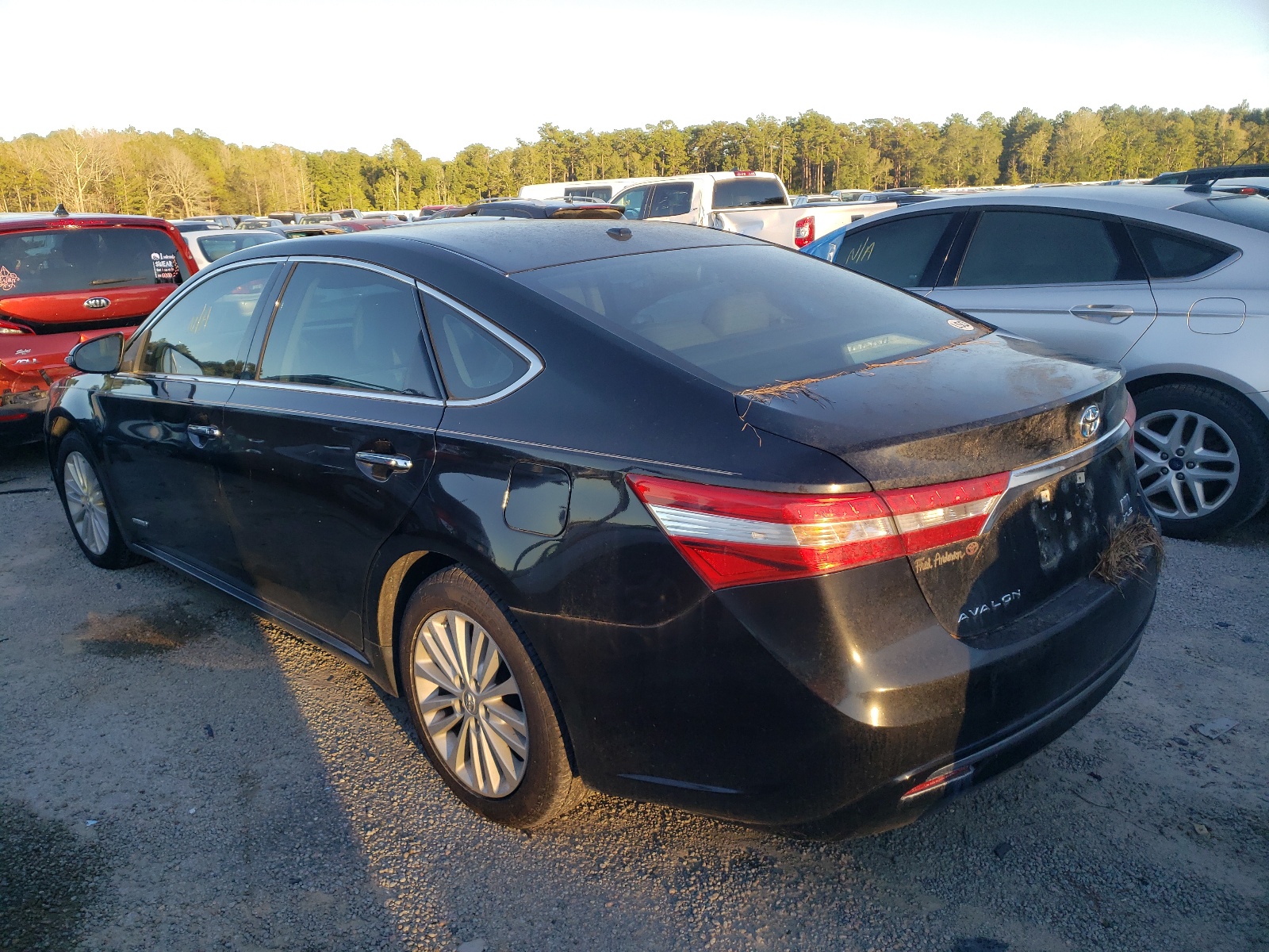 Photo 3 from auction – 2015 TOYOTA AVALON HYB with VIN 4T1BD1EB7FU038755