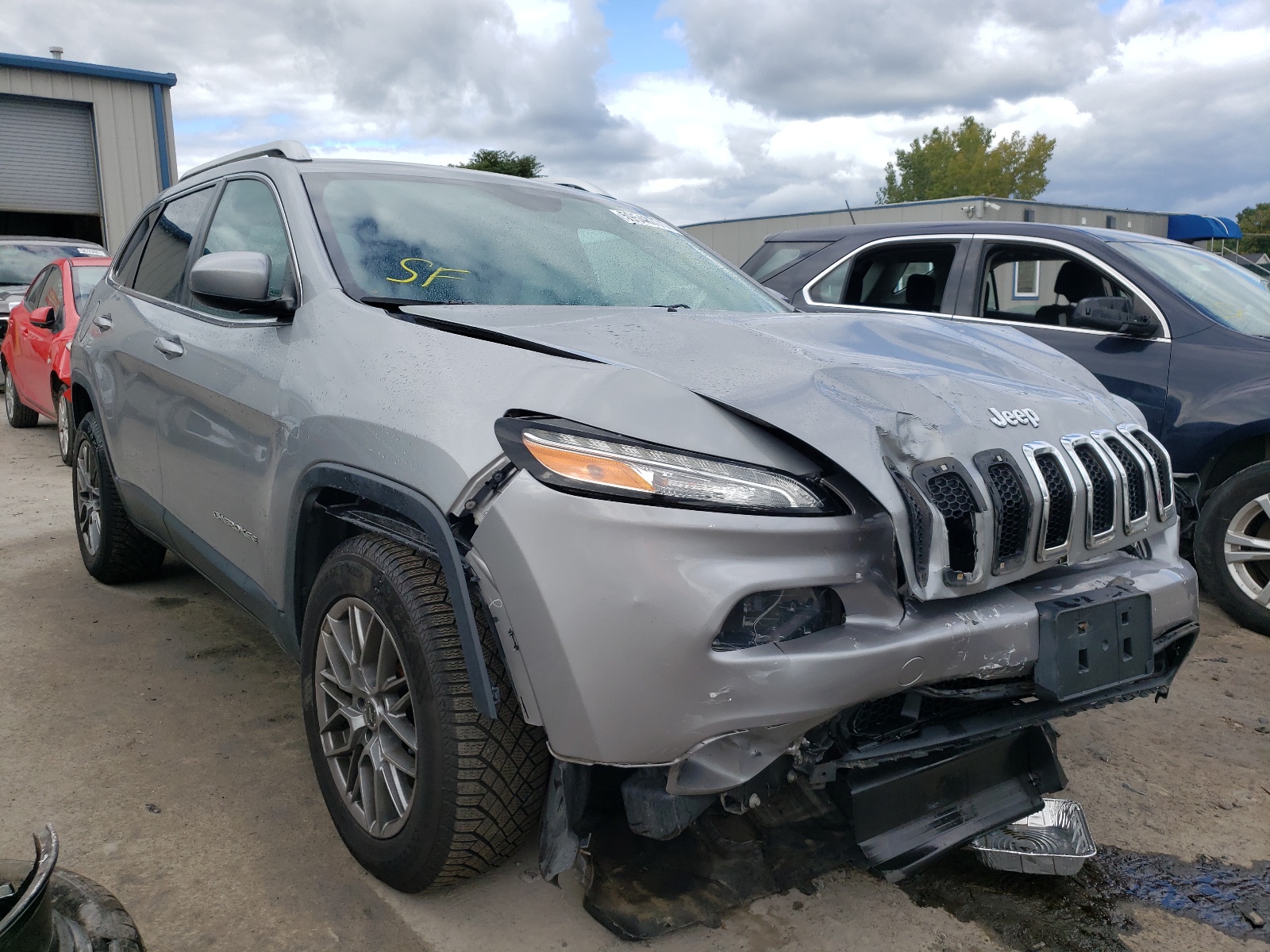 JEEP CHEROKEE L 2015 with VIN 1C4PJMCS3FW615079 - Photo from auction