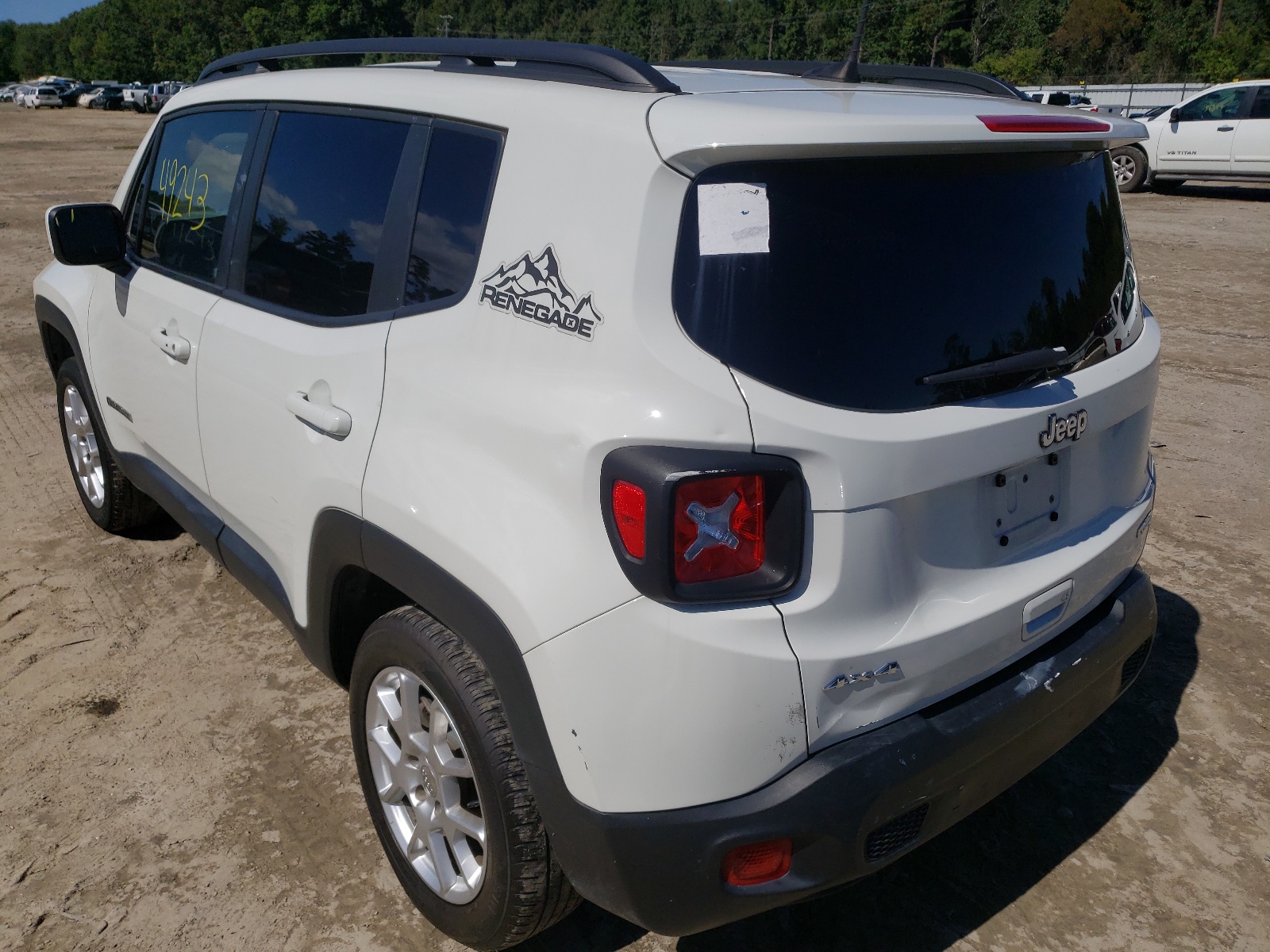 Photo 3 from auction – 2019 JEEP RENEGADE L with VIN ZACNJBBB3KPK00930