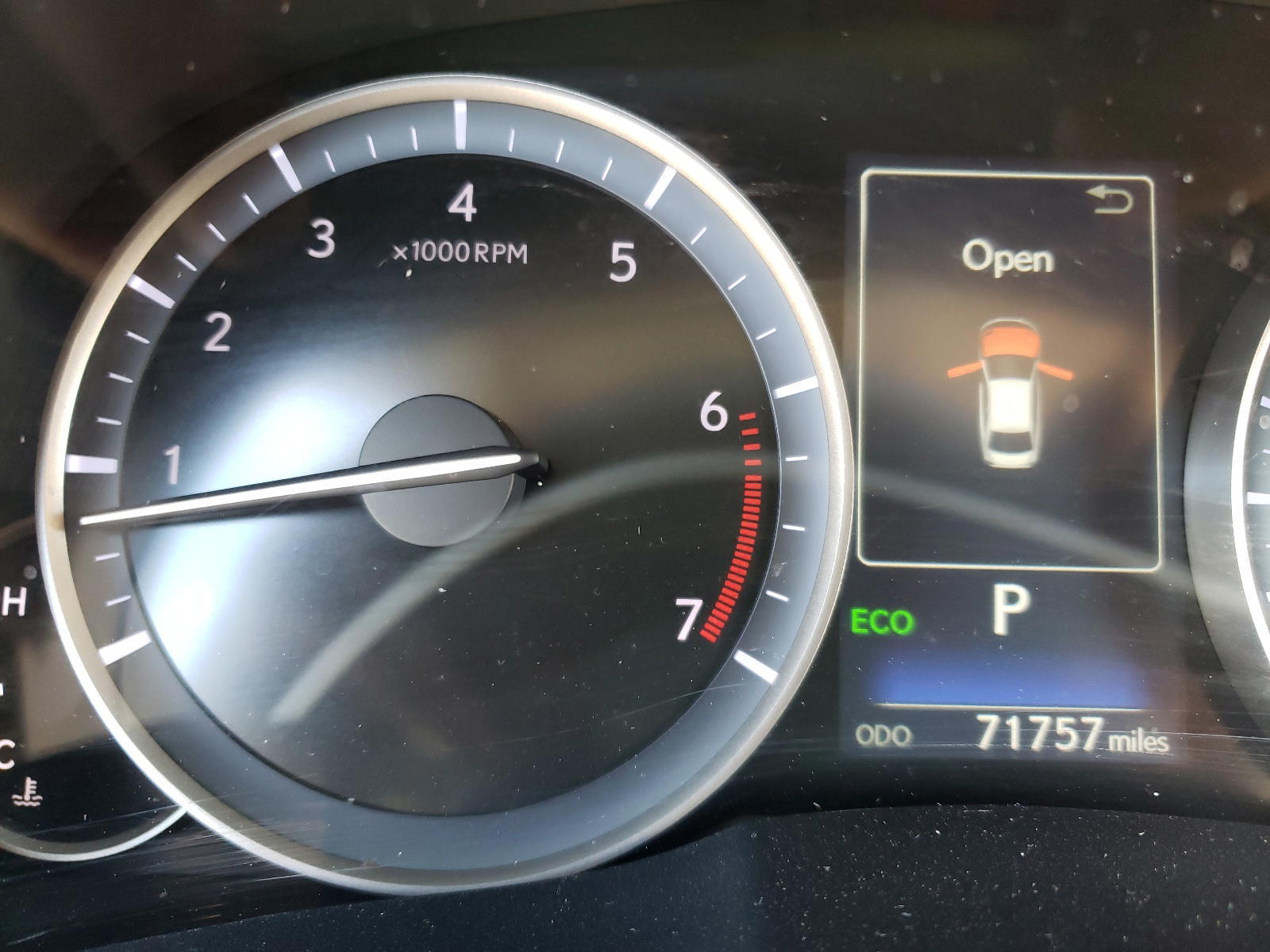 Photo 8 from auction – 2016 LEXUS ES 350 with VIN 58ABK1GGXGU008769