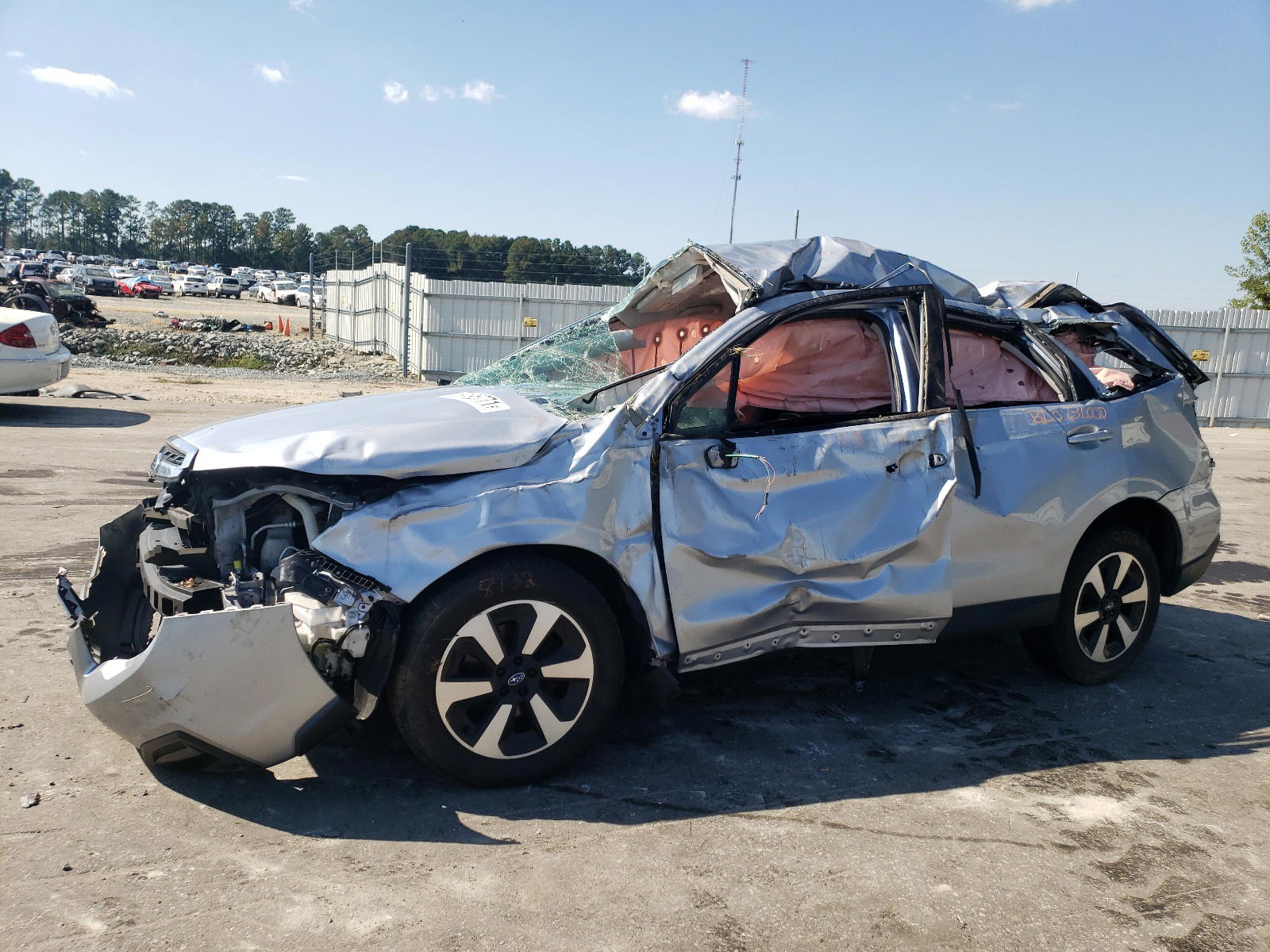Photo 2 from auction – 2018 SUBARU FORESTER 2 with VIN JF2SJABC7JH417364