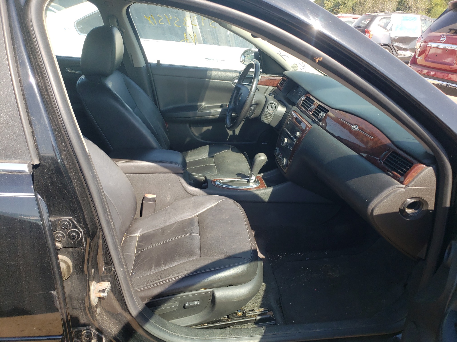 Photo 5 from auction – 2011 CHEVROLET IMPALA LT with VIN 2G1WG5EK7B1316556