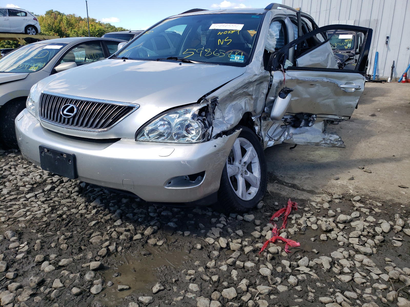 Photo 2 from auction – 2006 LEXUS RX 330 with VIN 2T2HA31U96C105116