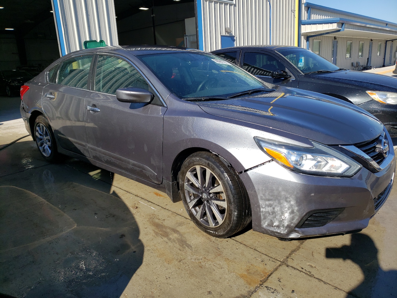 NISSAN ALTIMA 2.5 2018 with VIN 1N4AL3AP9JC226536 - Photo from auction
