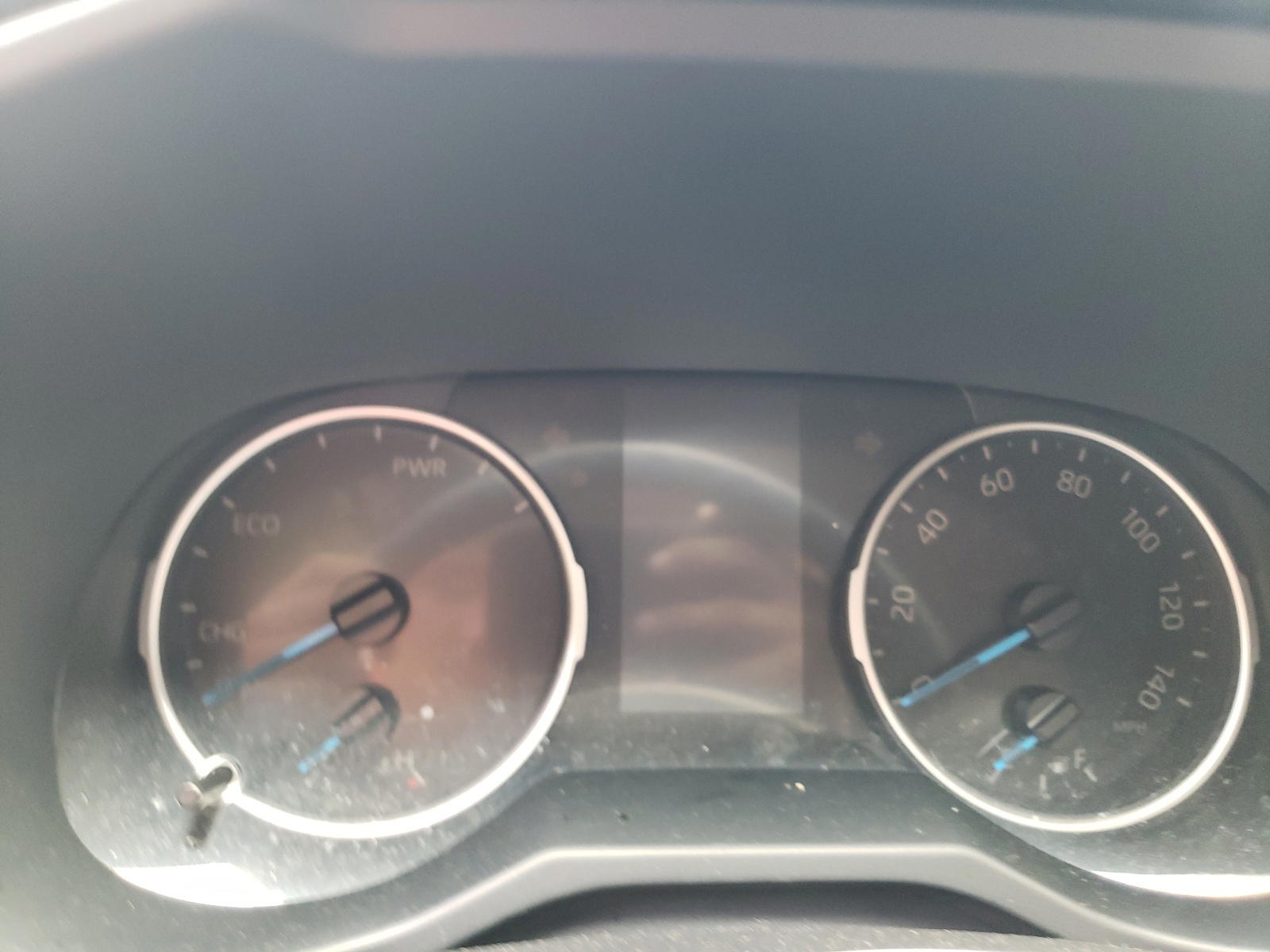 Photo 8 from auction – 2021 TOYOTA RAV4 LE with VIN JTML6RFV1MD013213