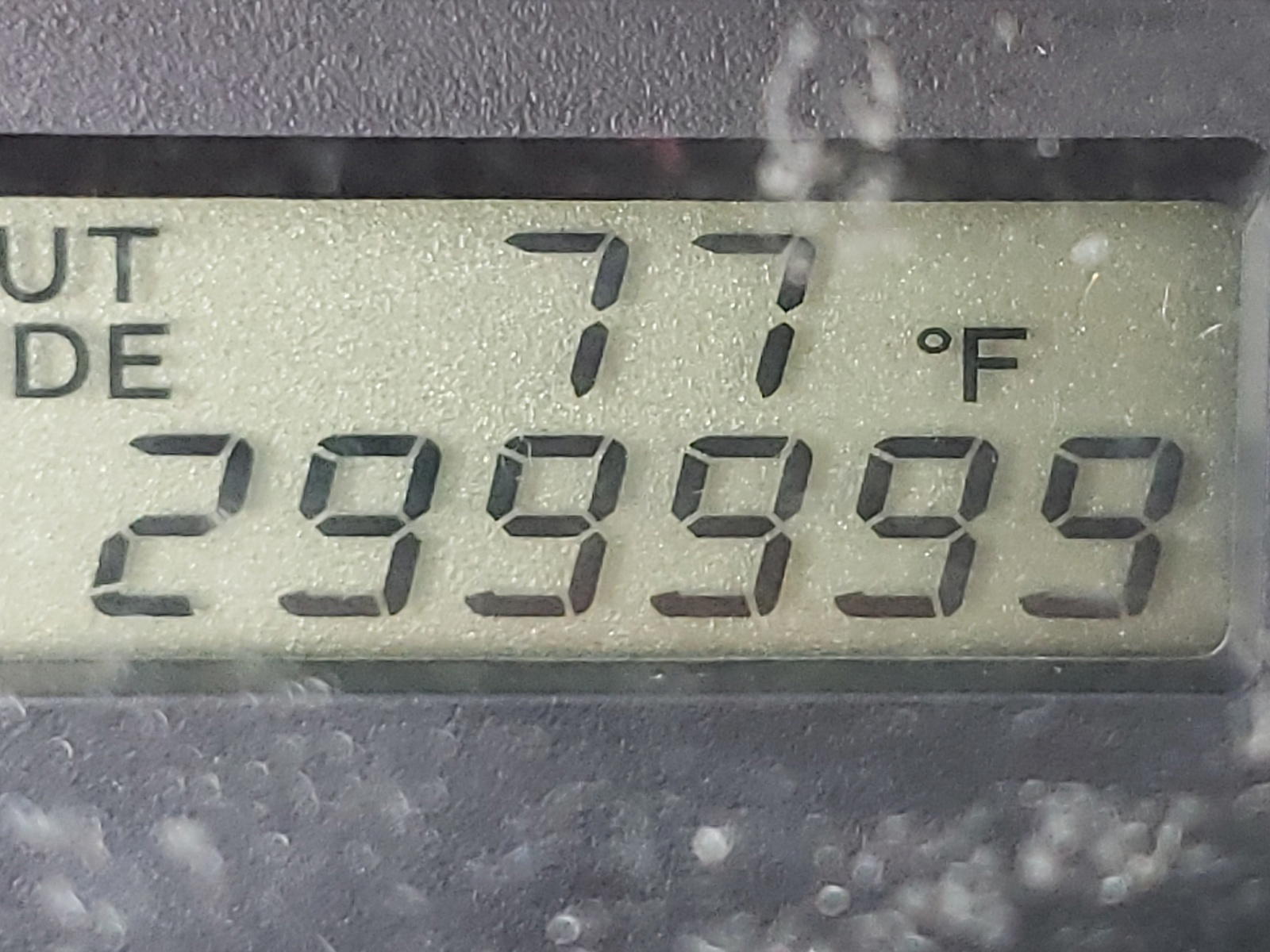 Photo 12 from auction – 2007 TOYOTA COROLLA with VIN JTDBR32E270119400