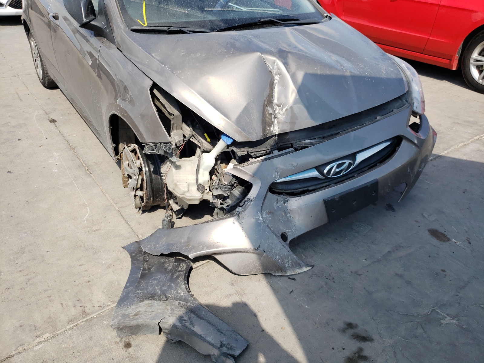 Photo 9 from auction – 2012 HYUNDAI ACCENT GLS with VIN KMHCT5AEXCU048304